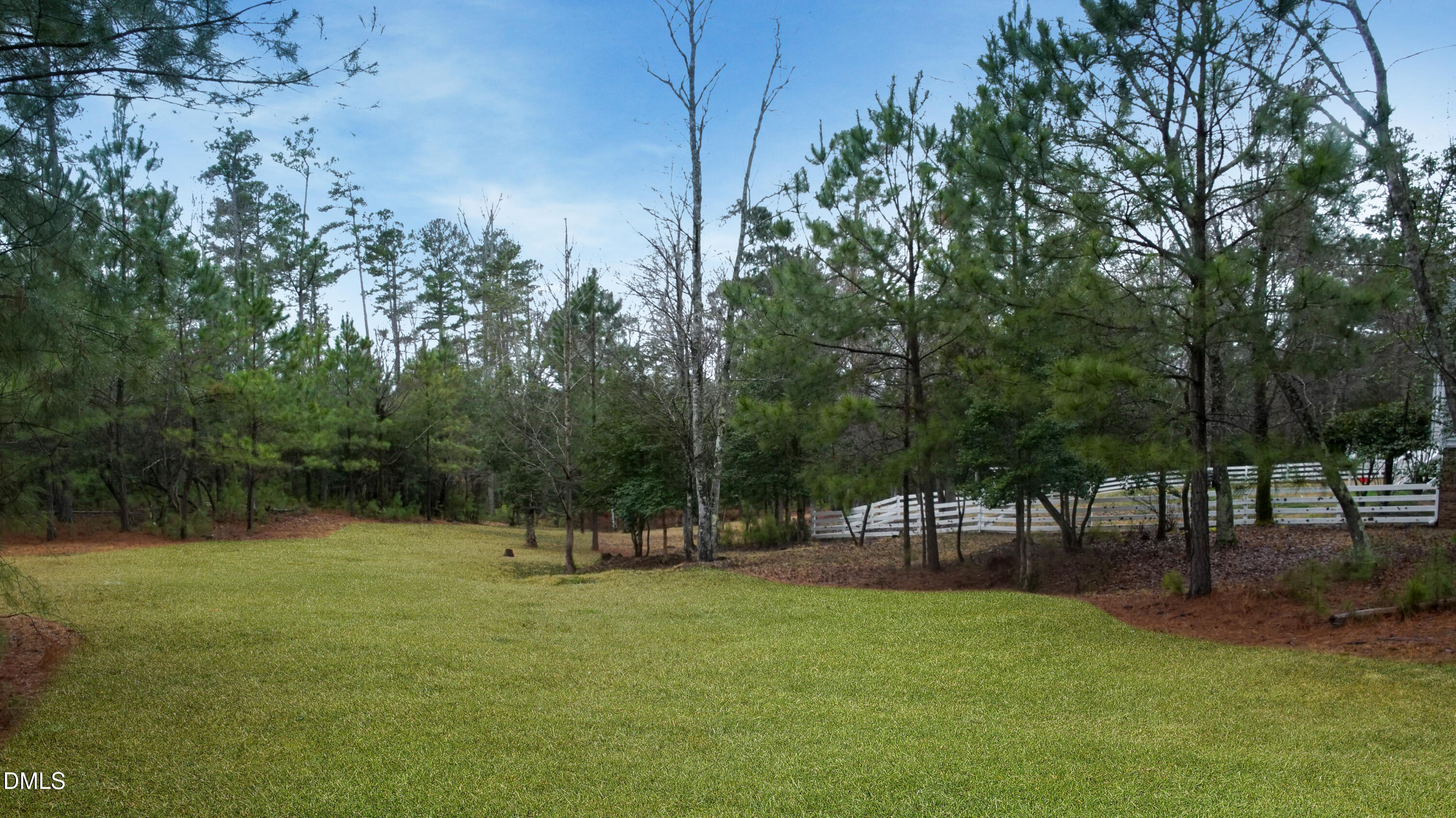 main property photo 22