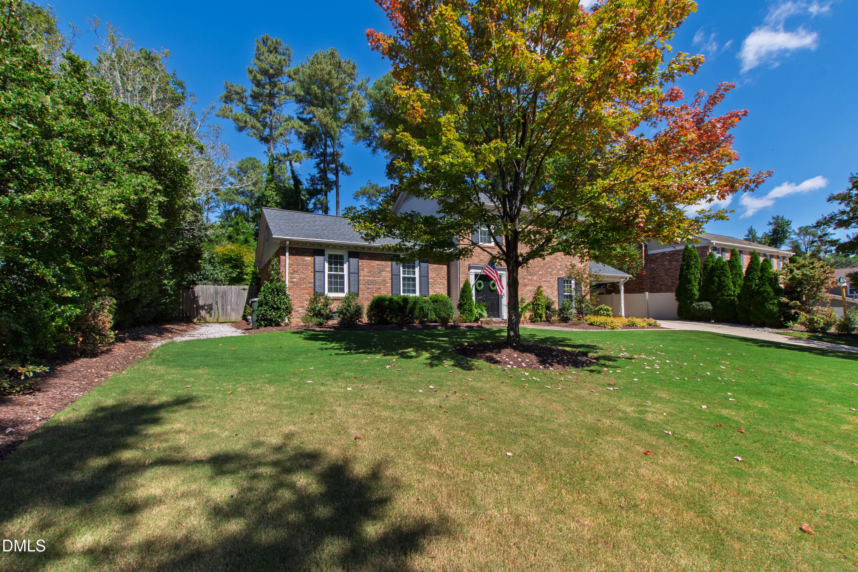 main property photo 7