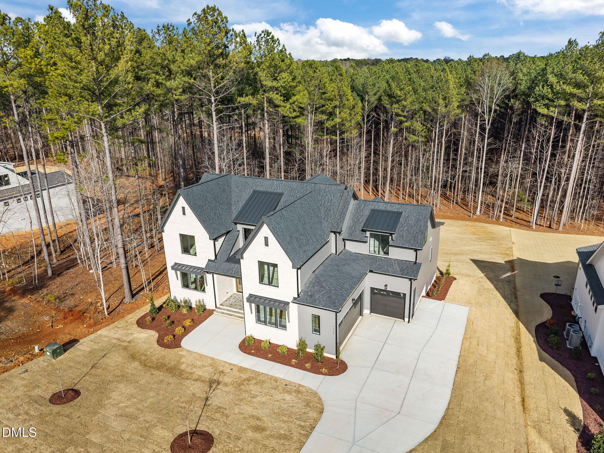 main property photo 41