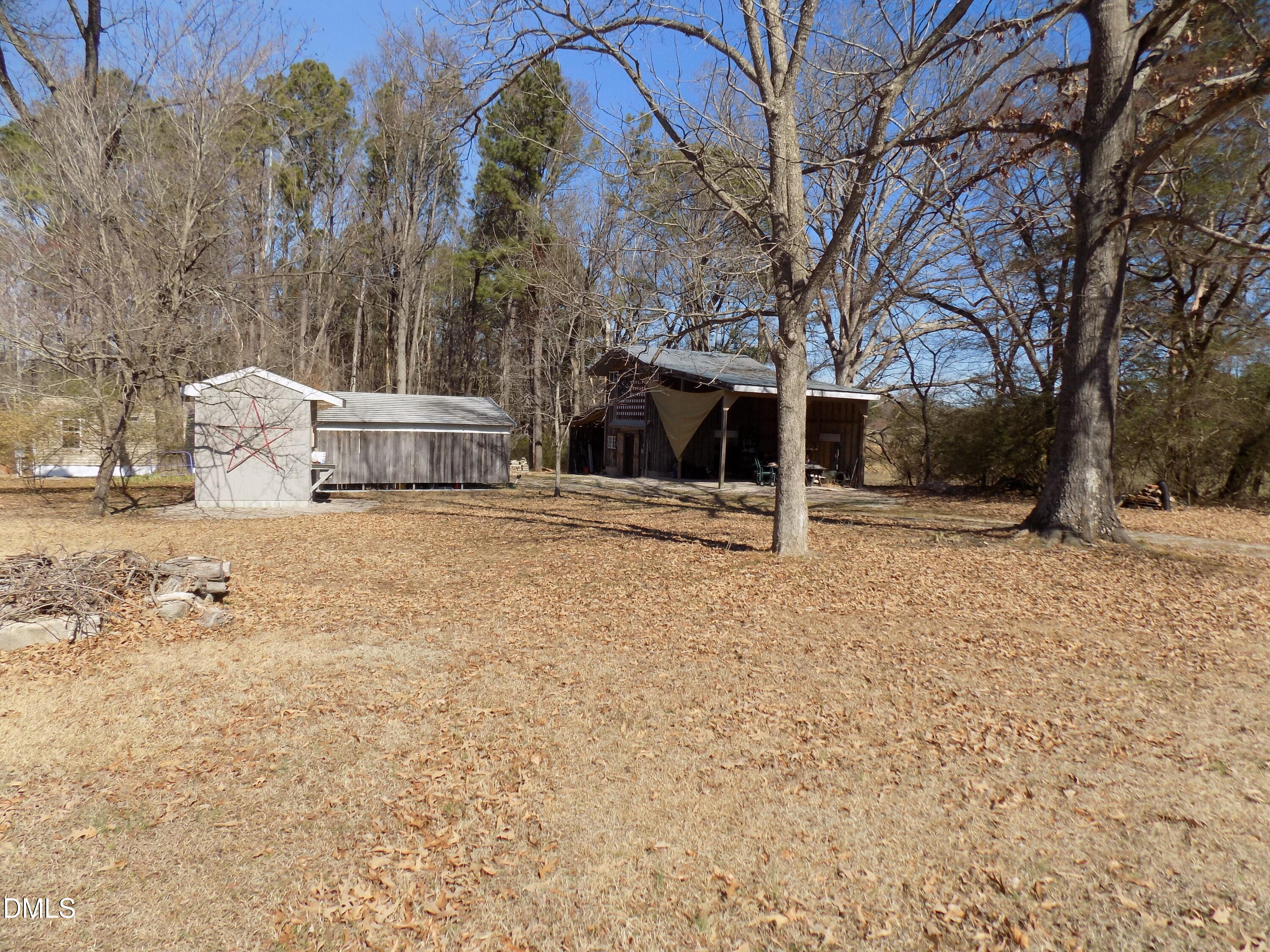 main property photo 24