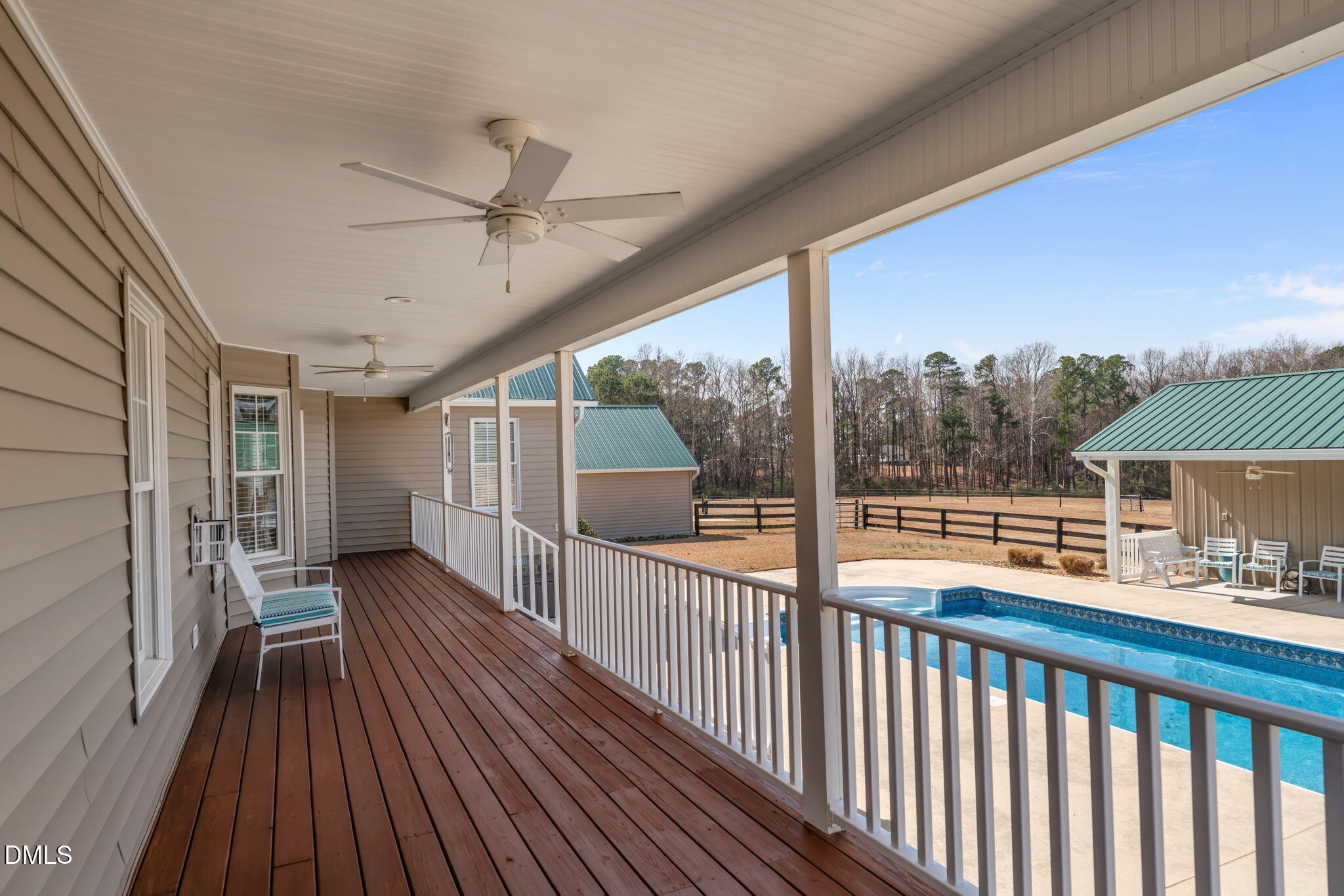 main property photo 45