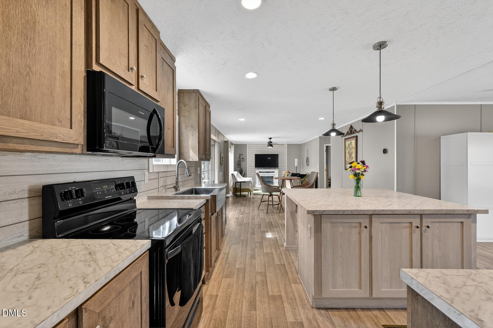 main property photo 72
