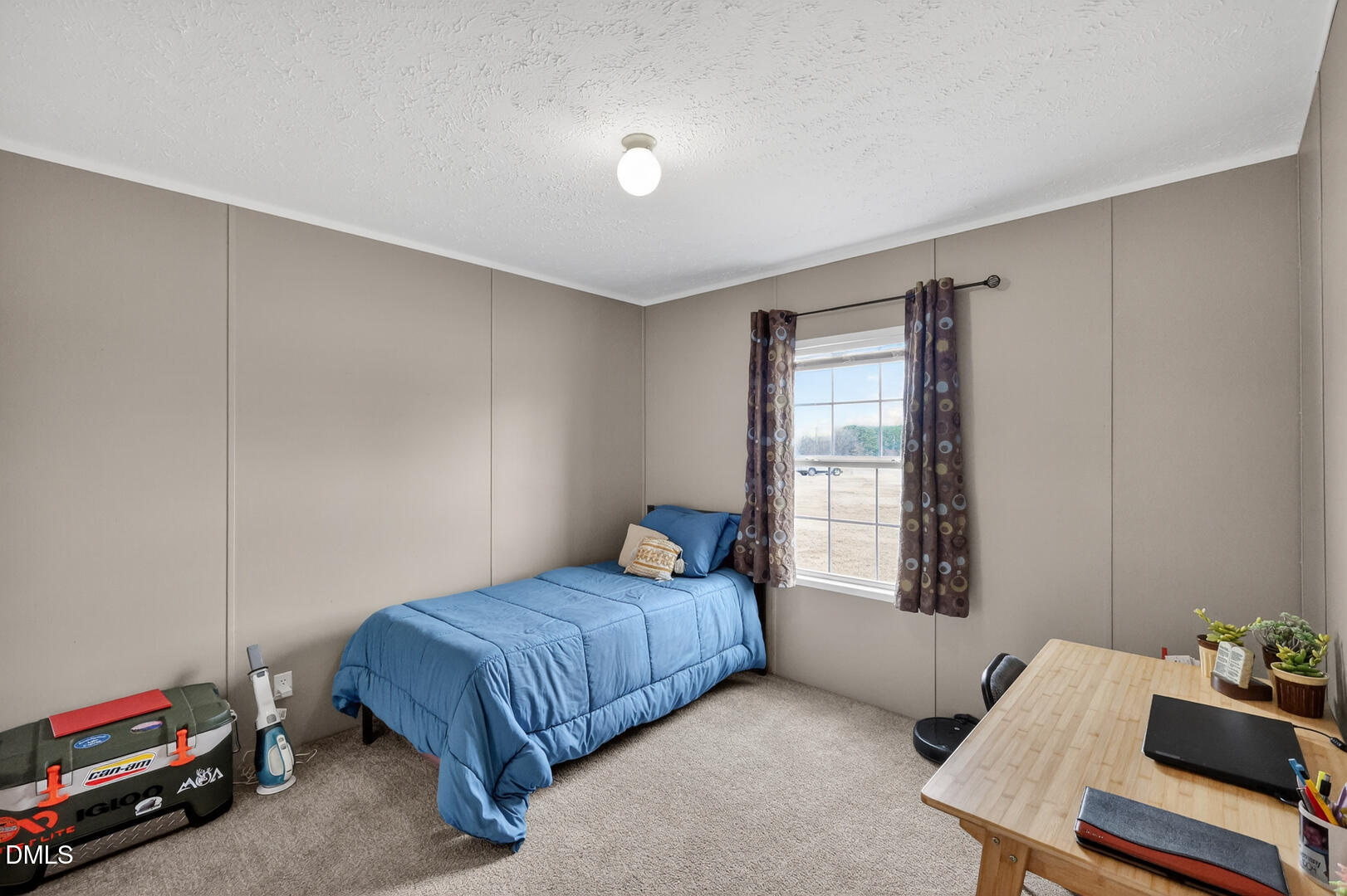 main property photo 79