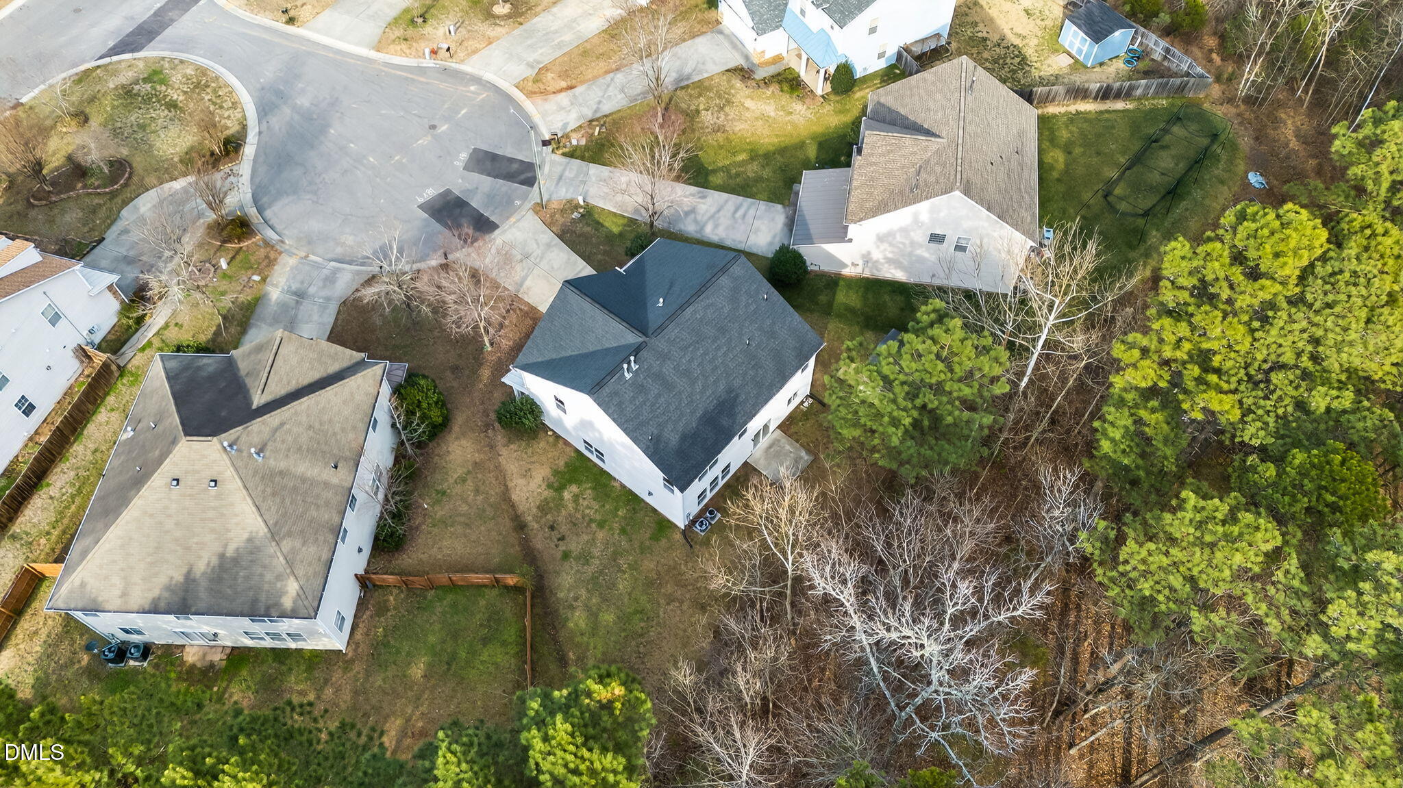 main property photo 31