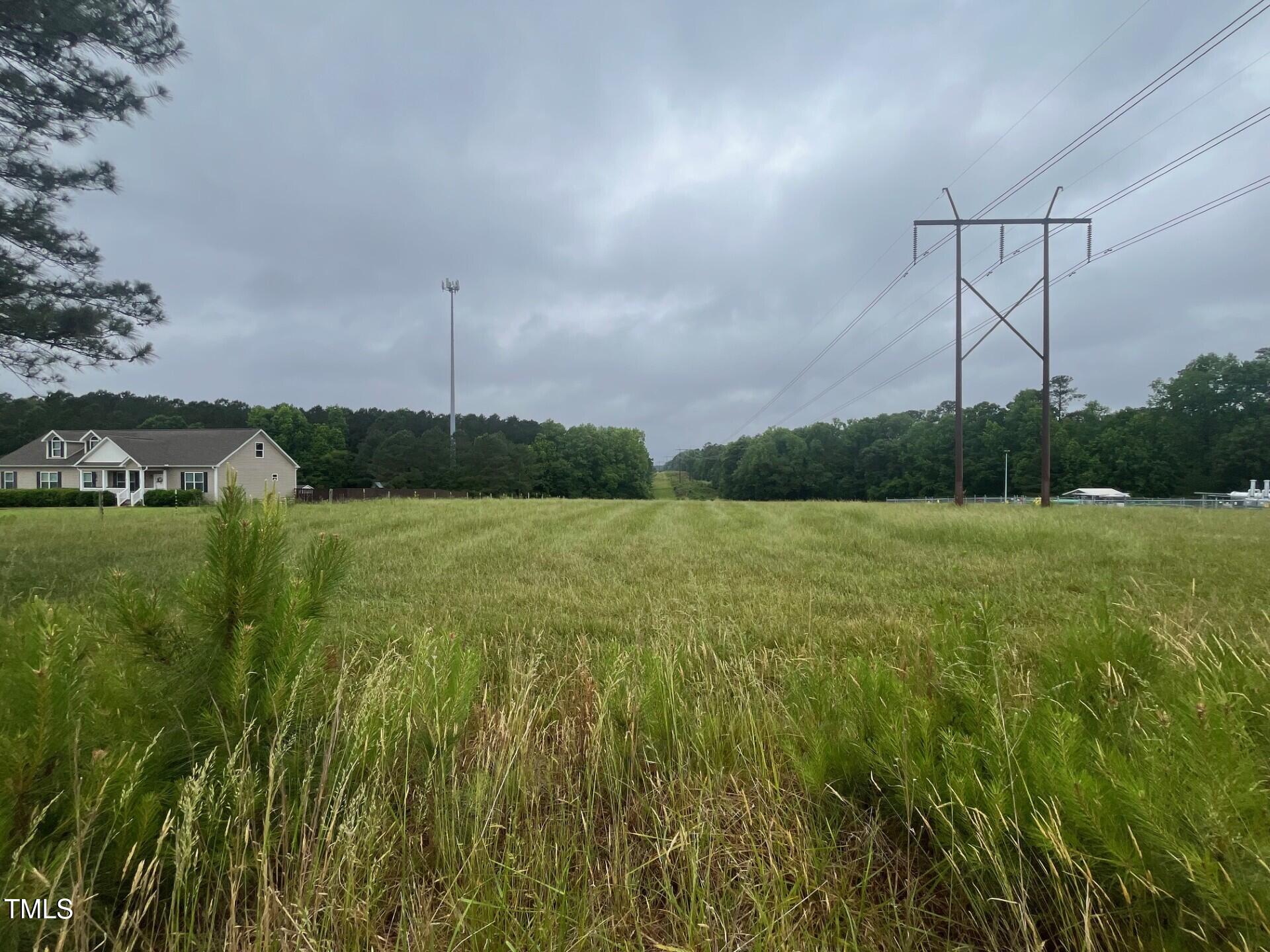 main property photo 7
