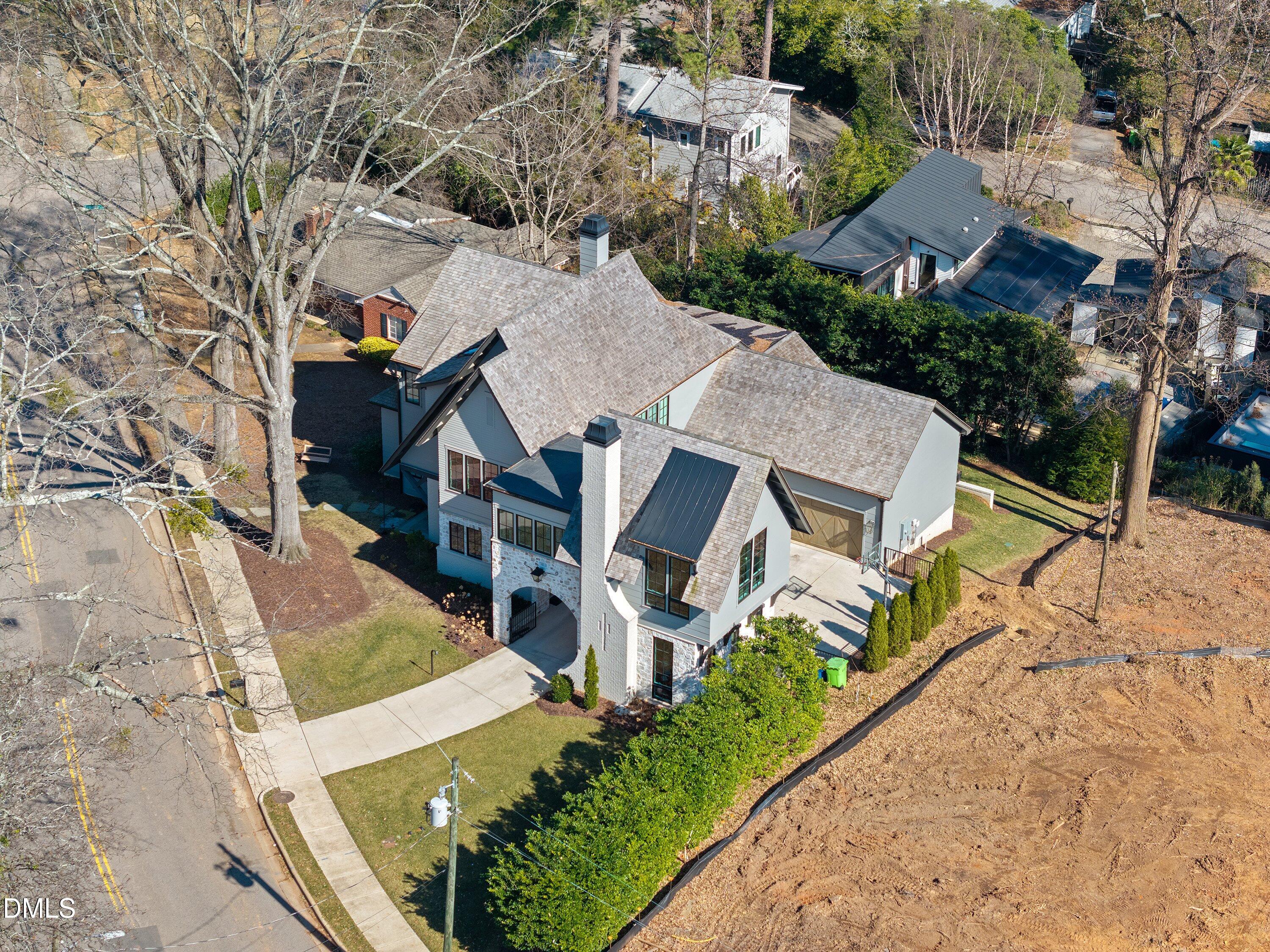 main property photo 59