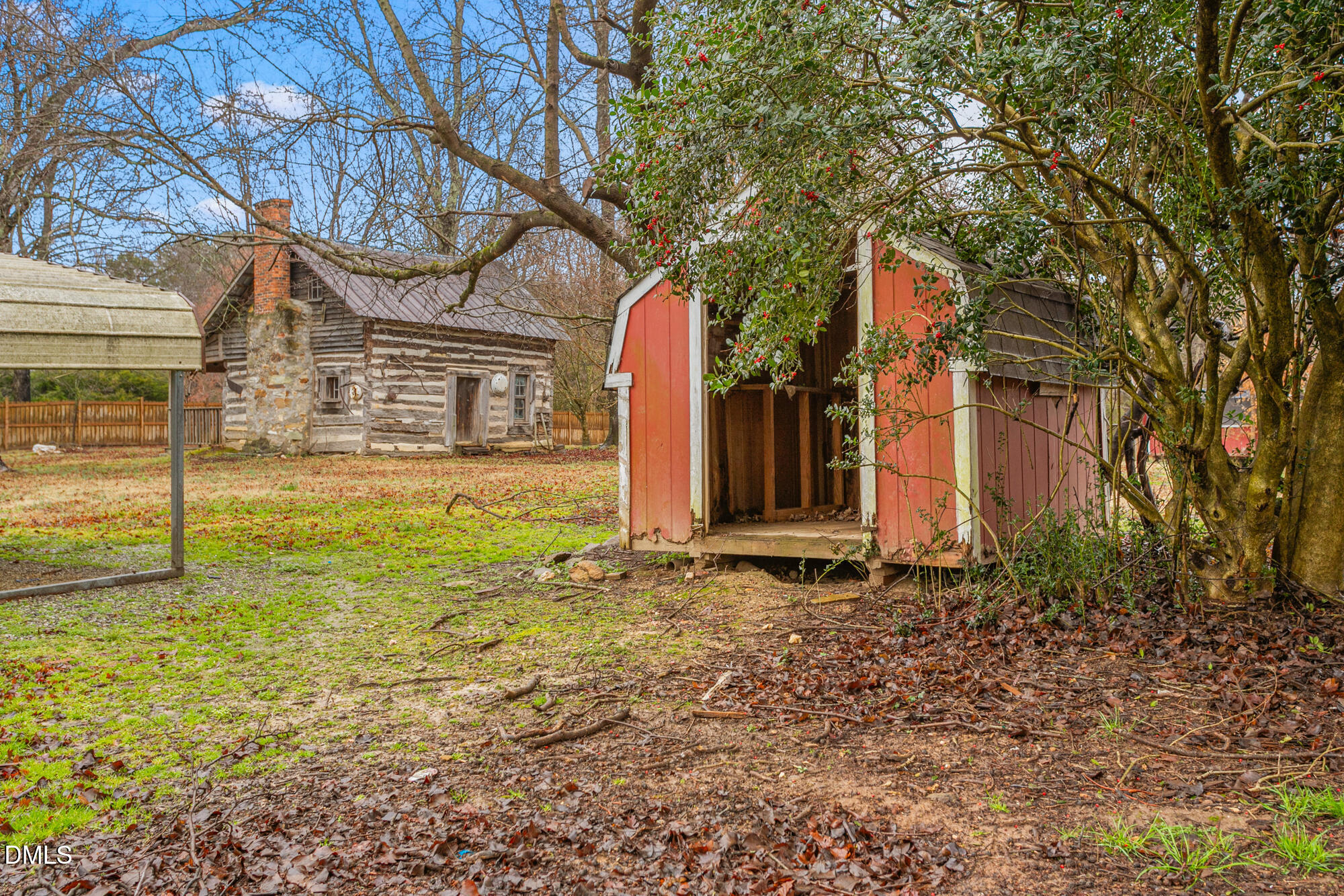 main property photo 35