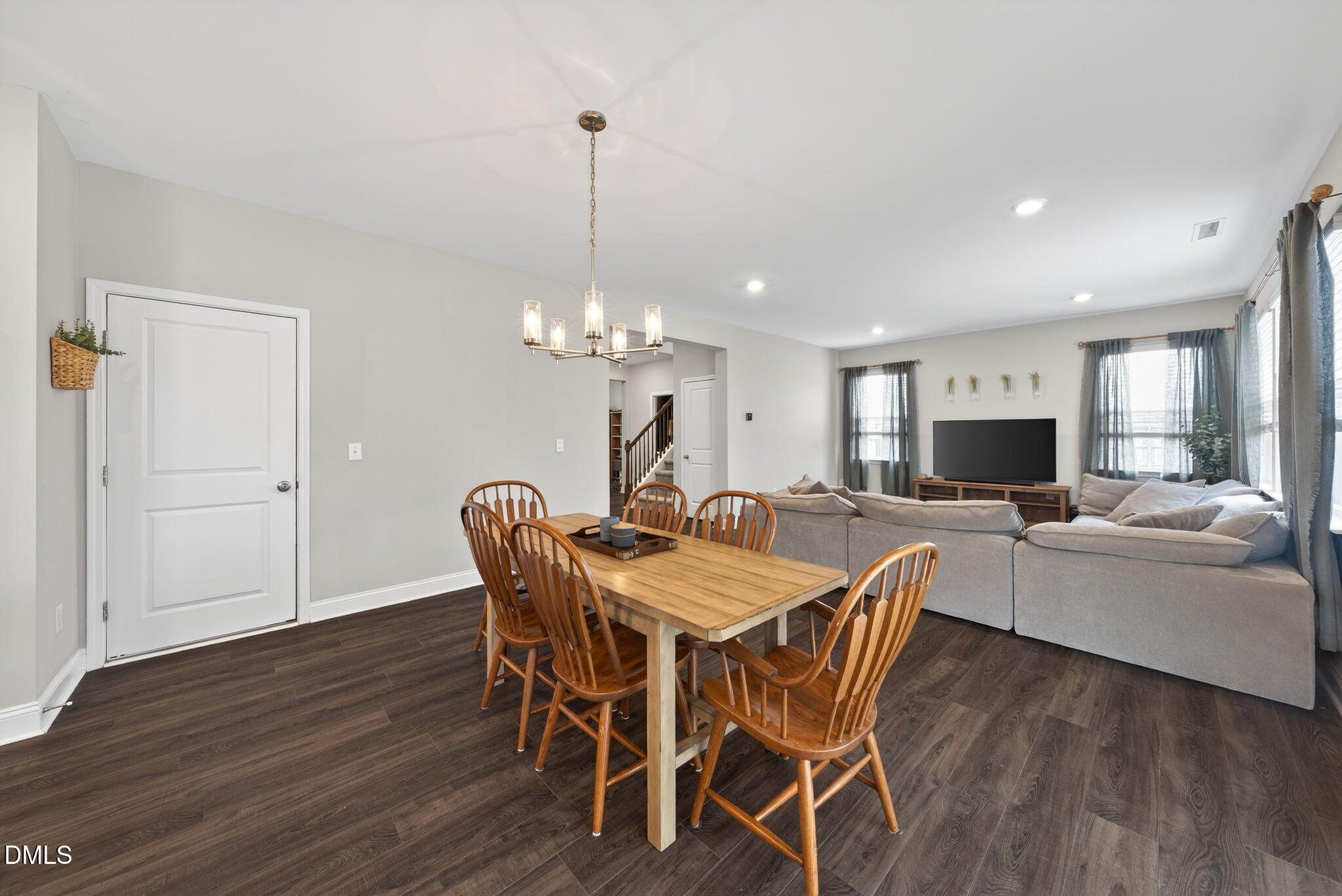 property viewer photo 10