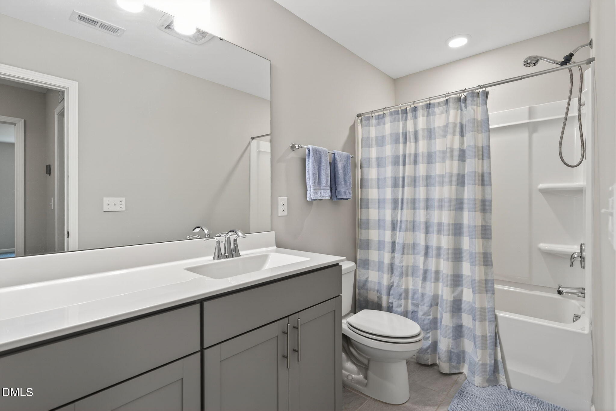property viewer photo 22