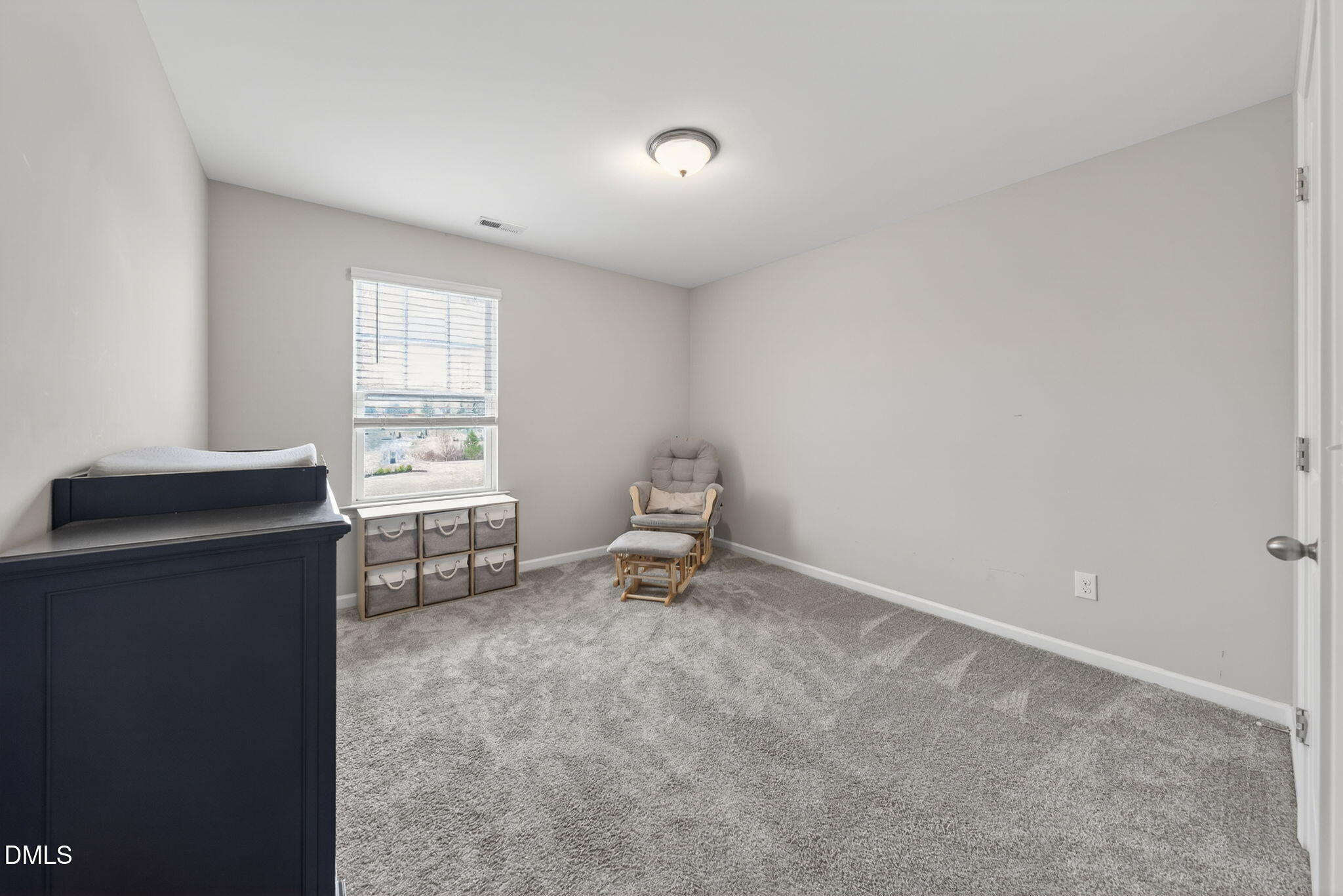 property viewer photo 23