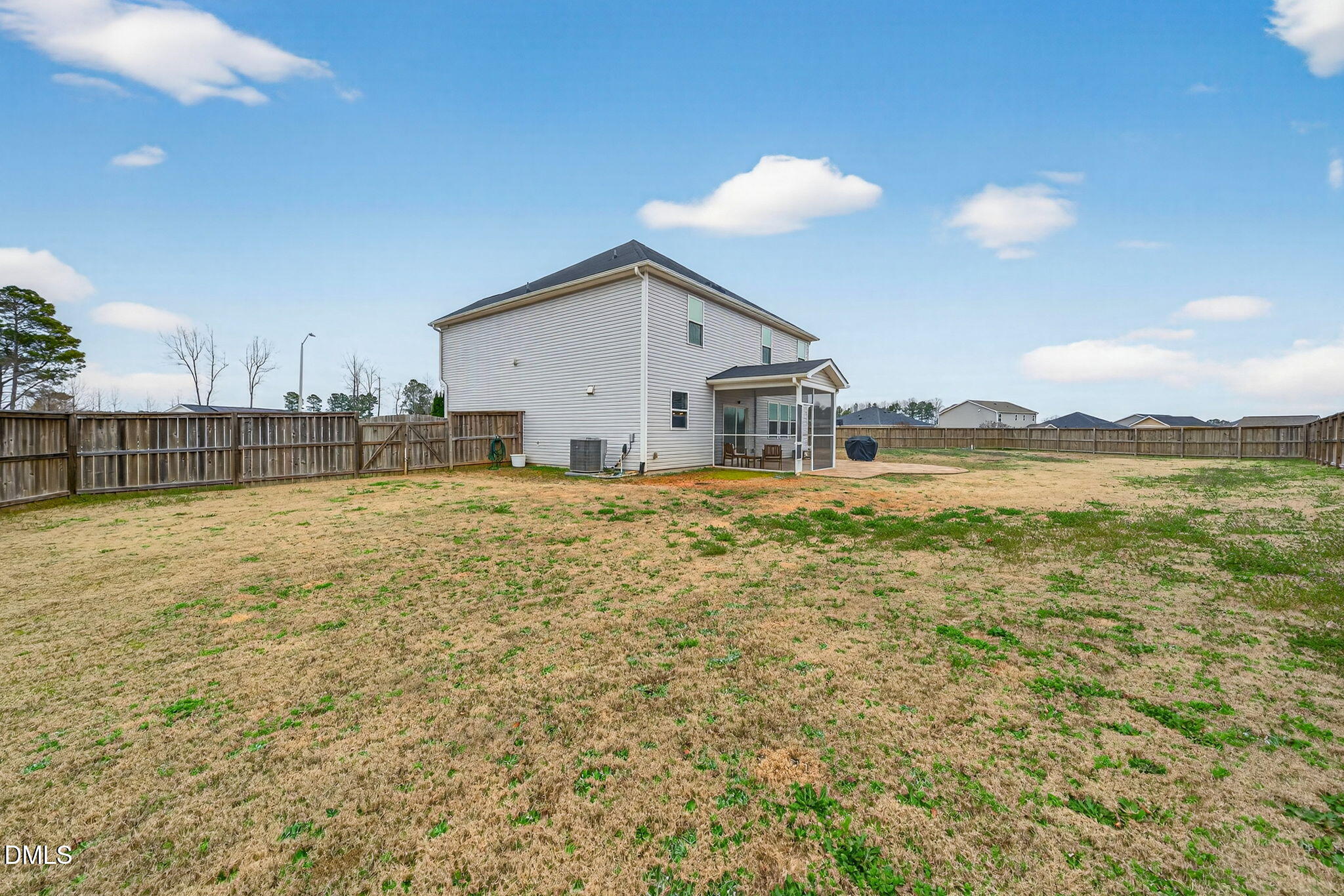 property viewer photo 27