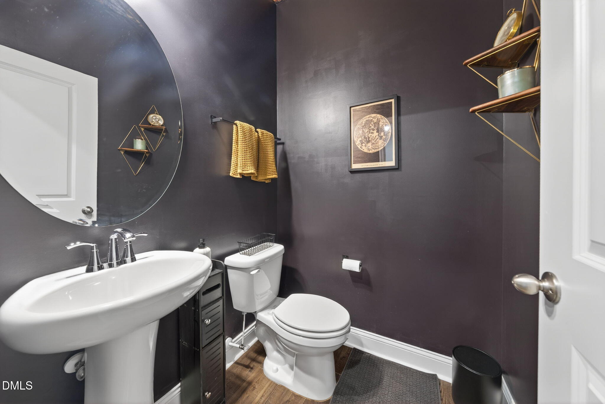 property viewer photo 6