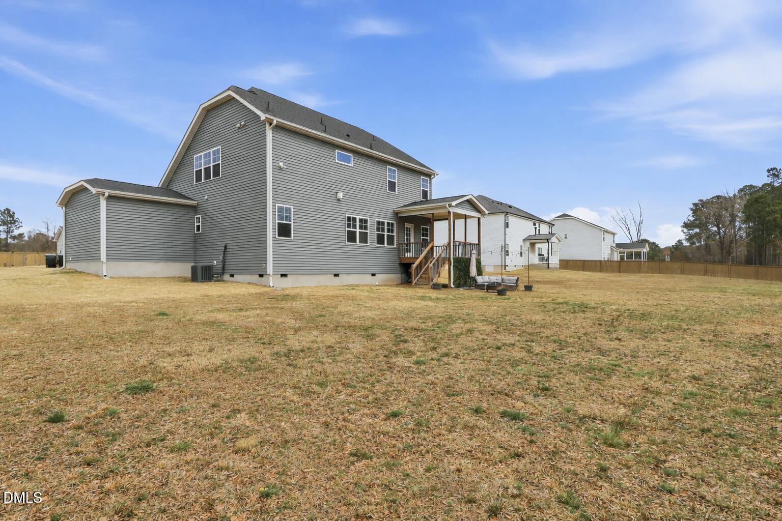 main property photo 26