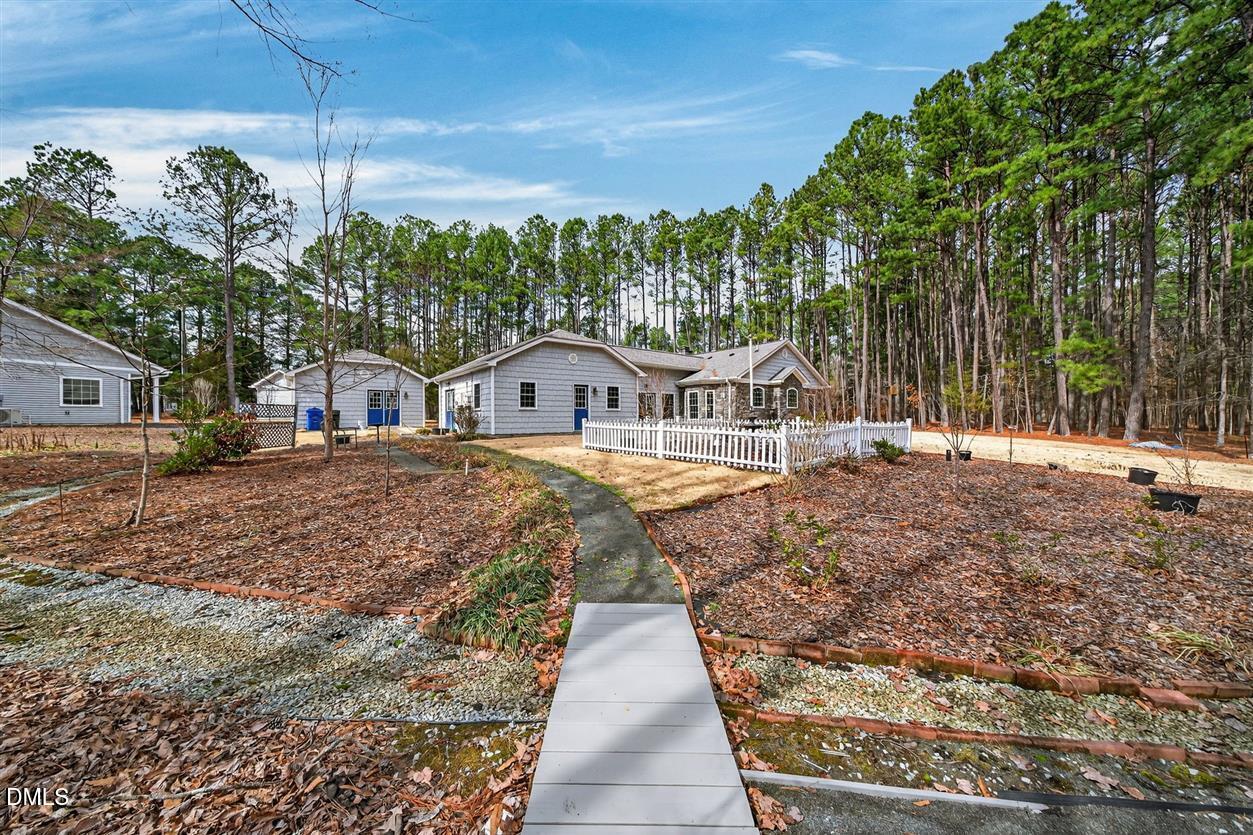 main property photo 89