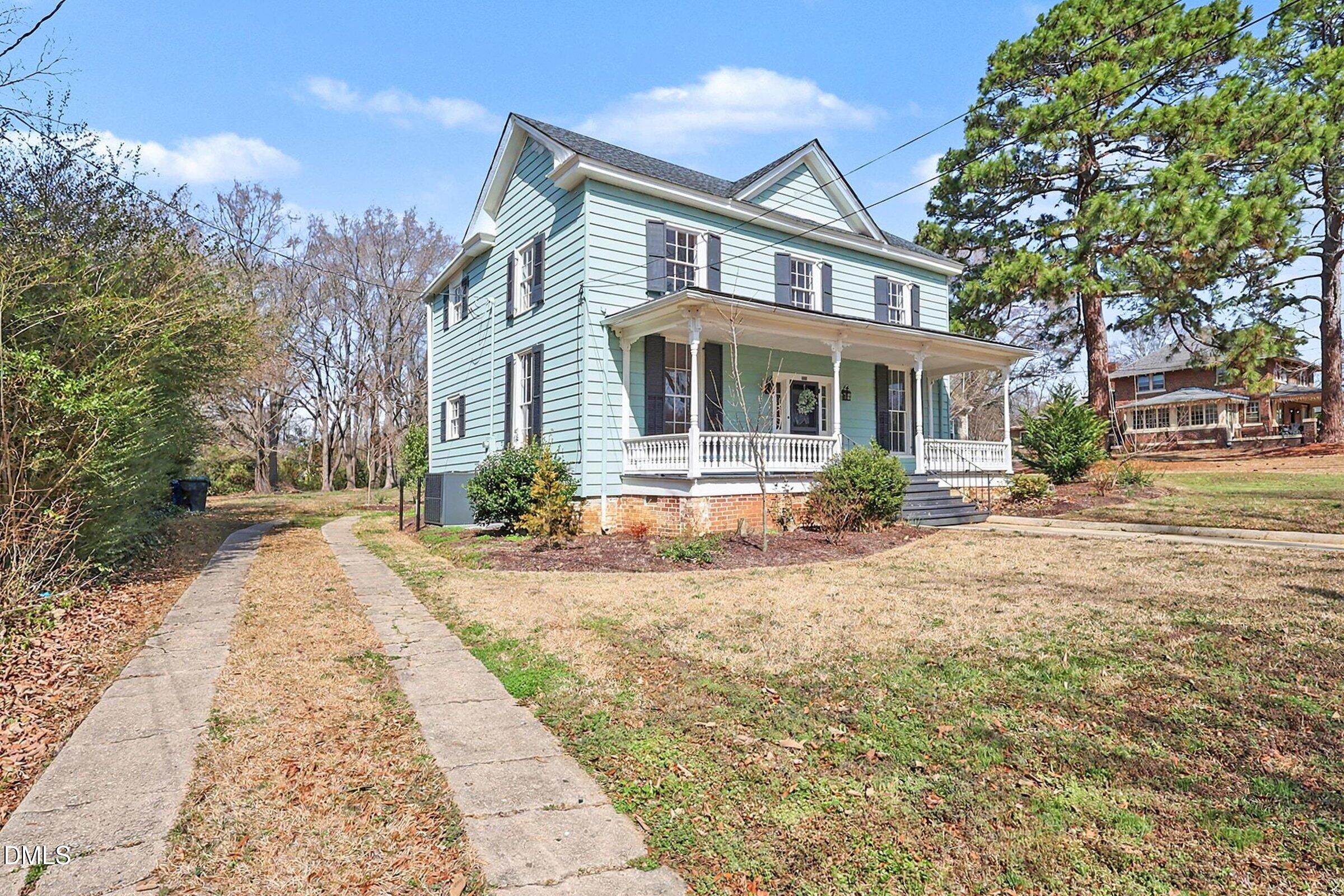 main property photo 2