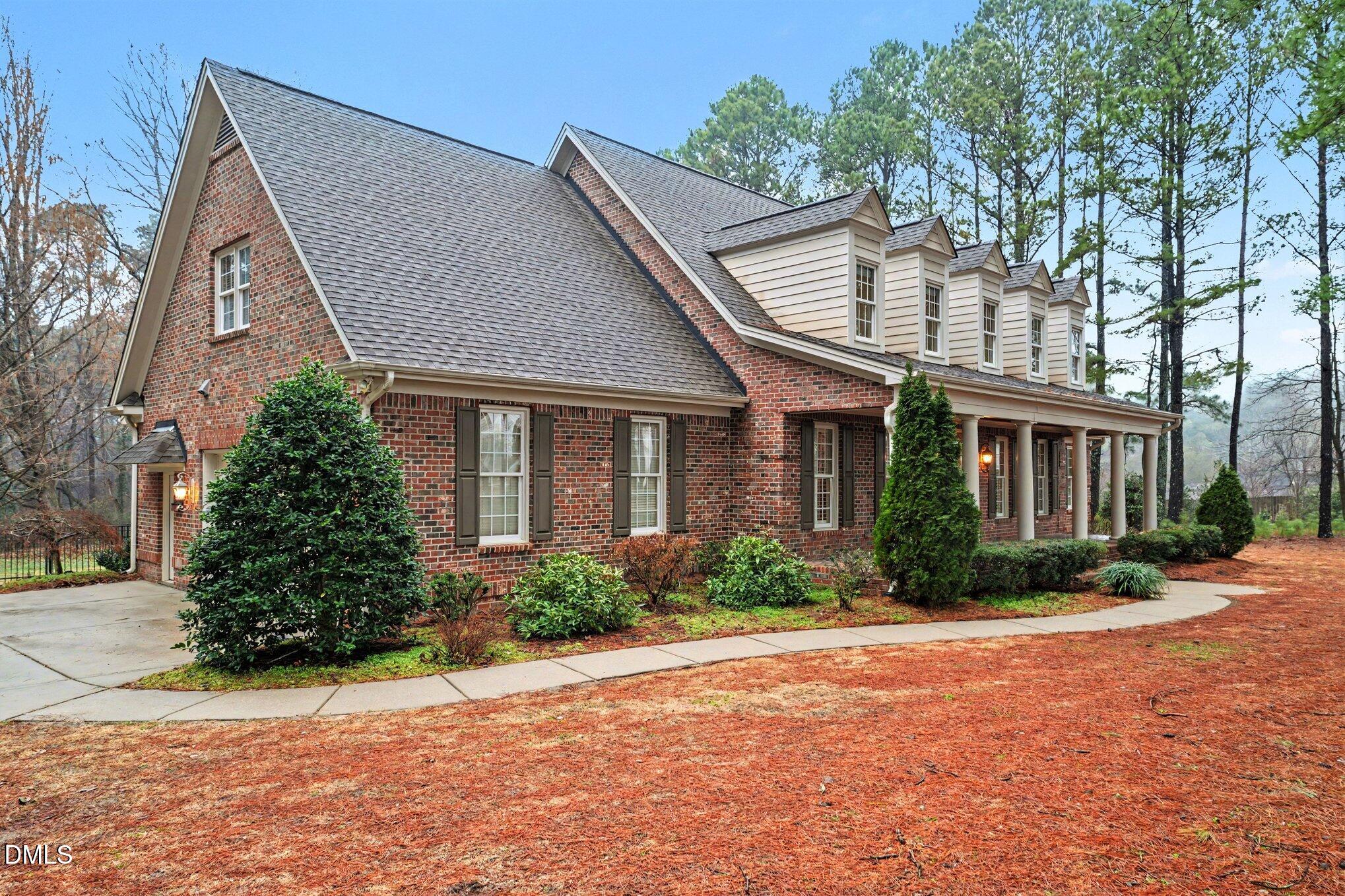 main property photo 2