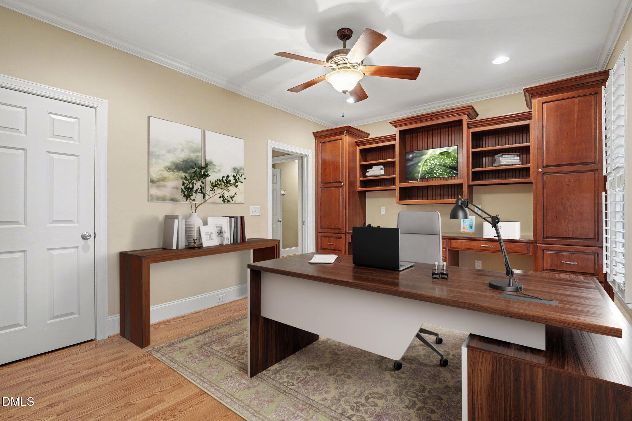 main property photo 29