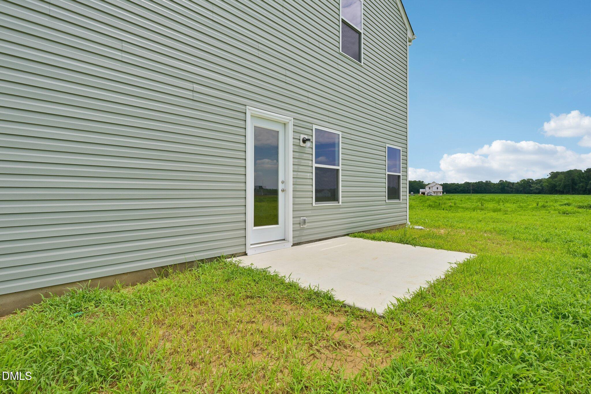 main property photo 41