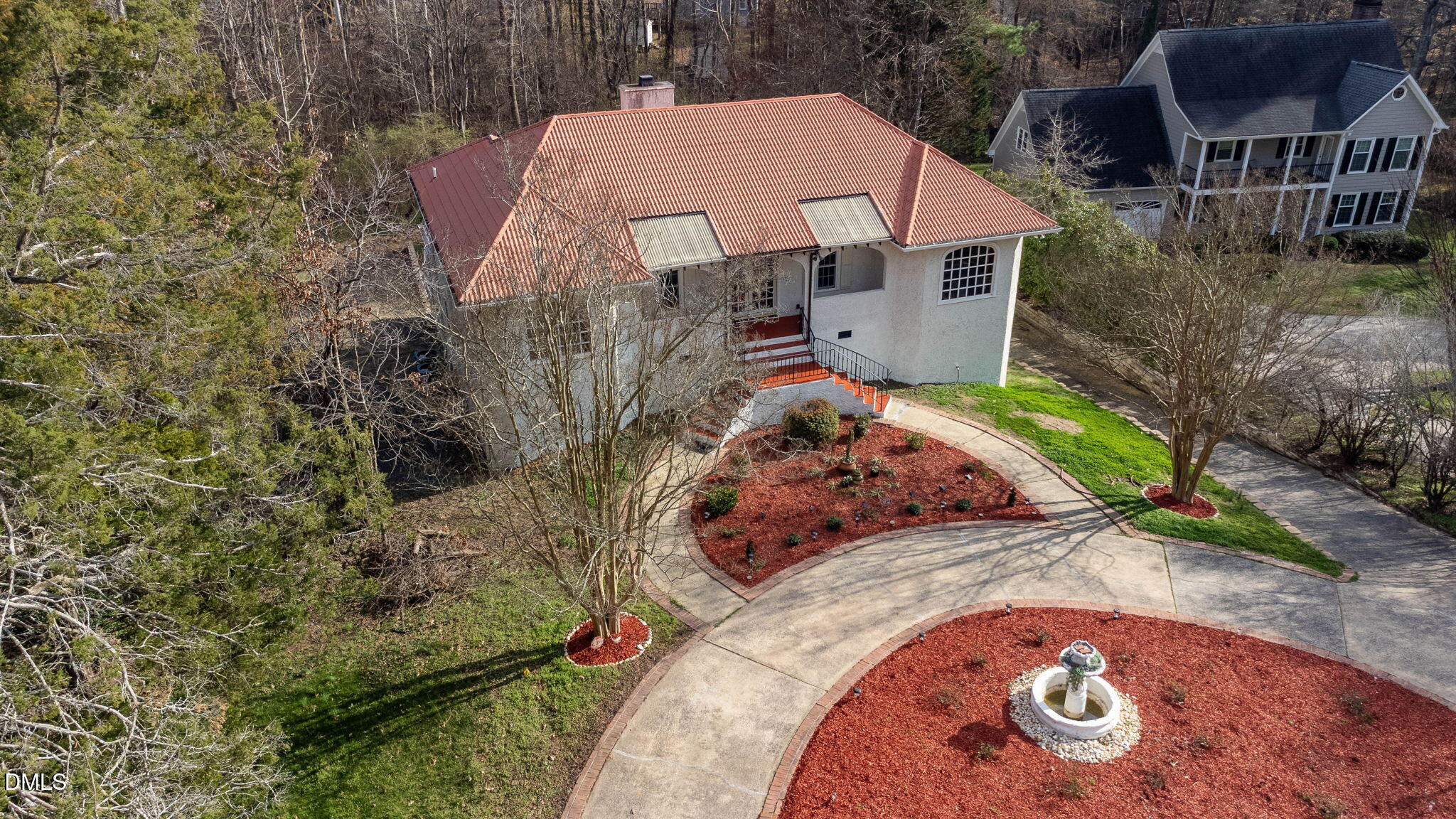main property photo 19