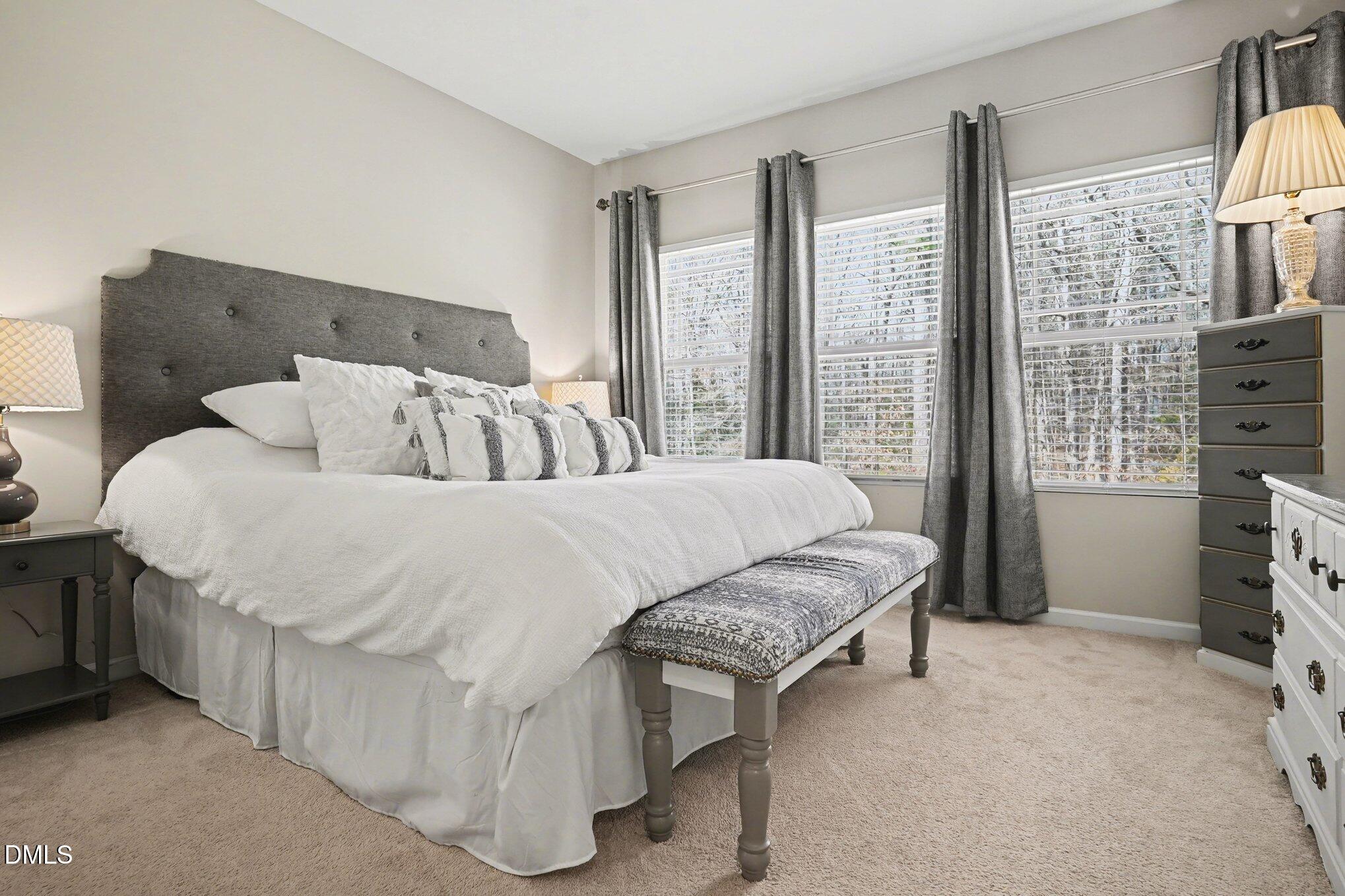 property viewer photo 12
