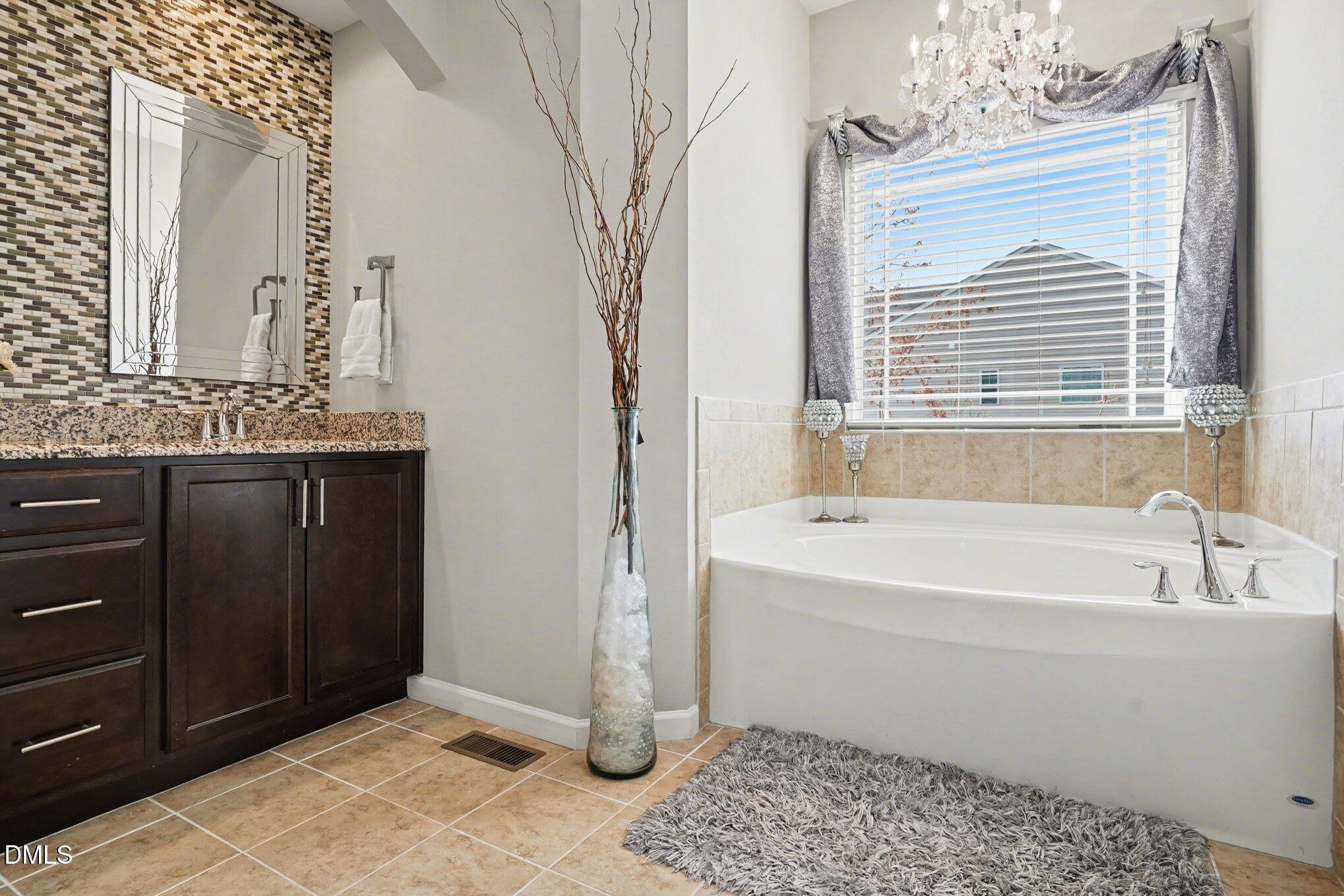 property viewer photo 14