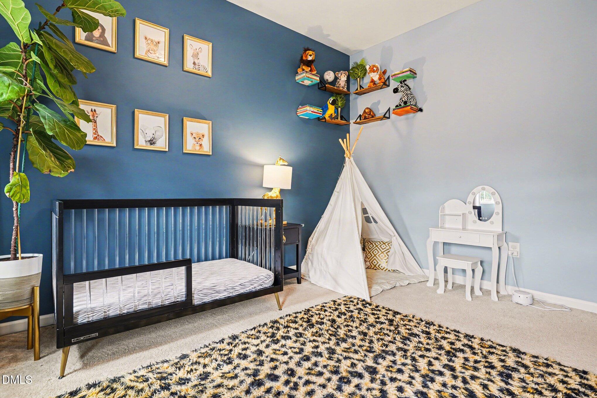 property viewer photo 20