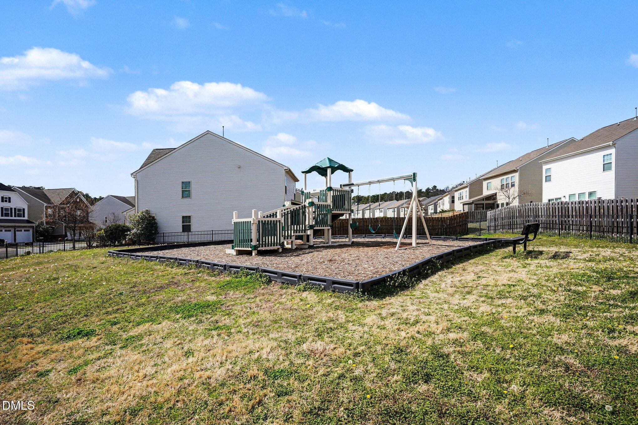 property viewer photo 33