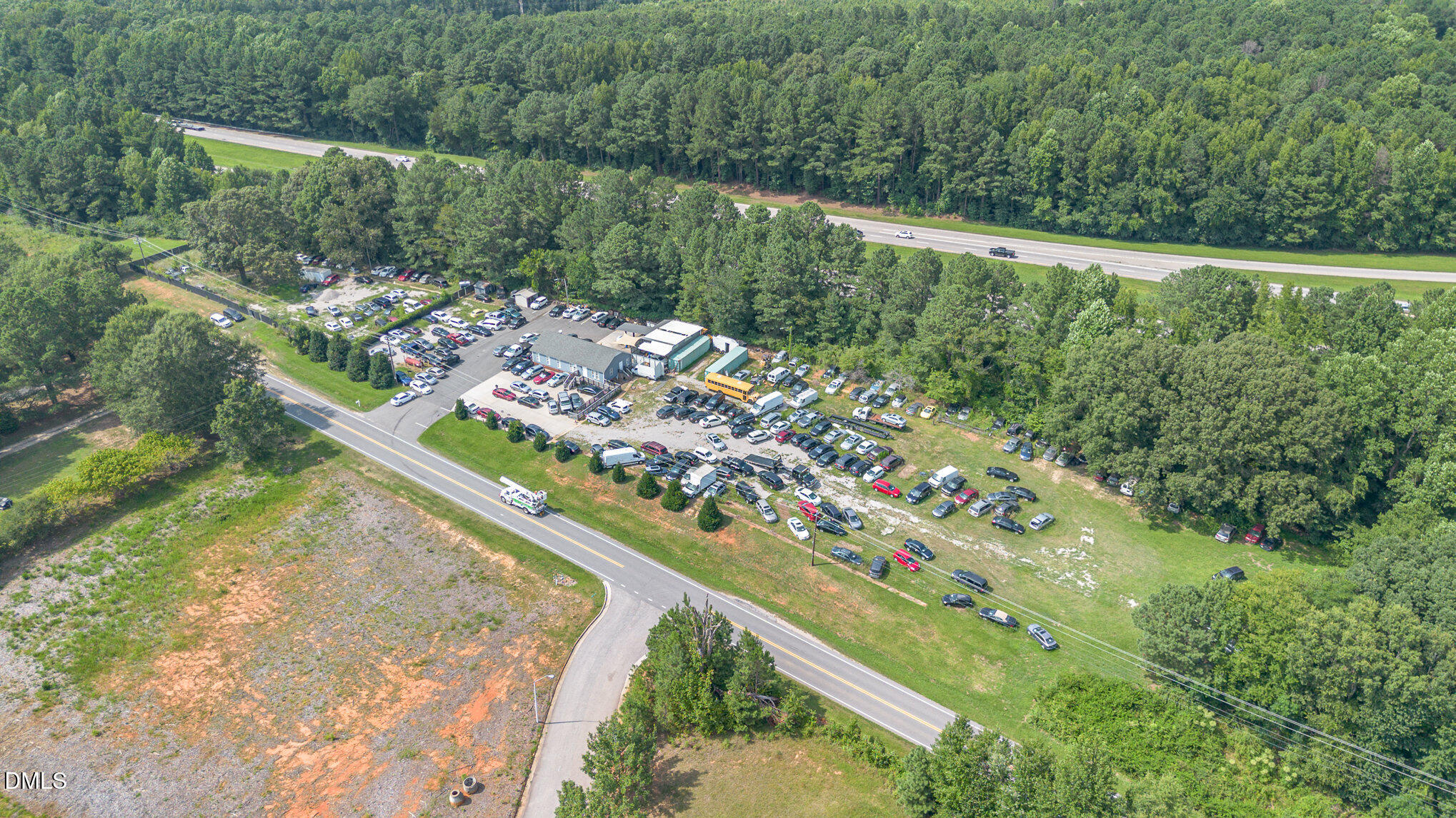 main property photo 7