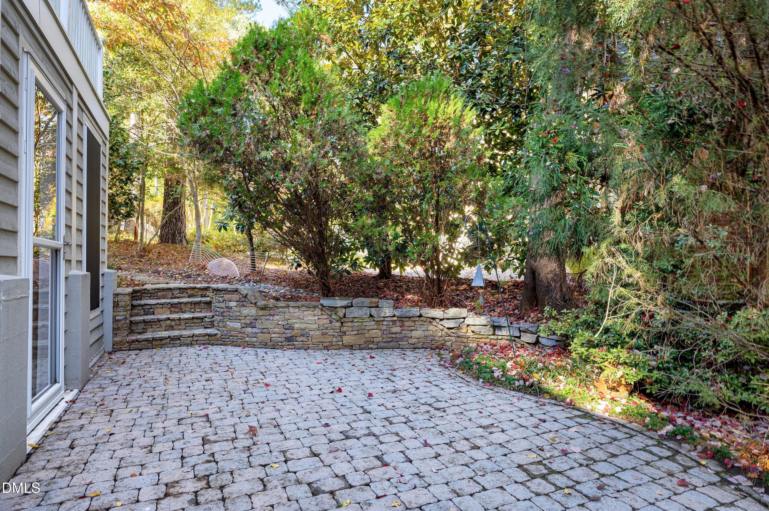 main property photo 49