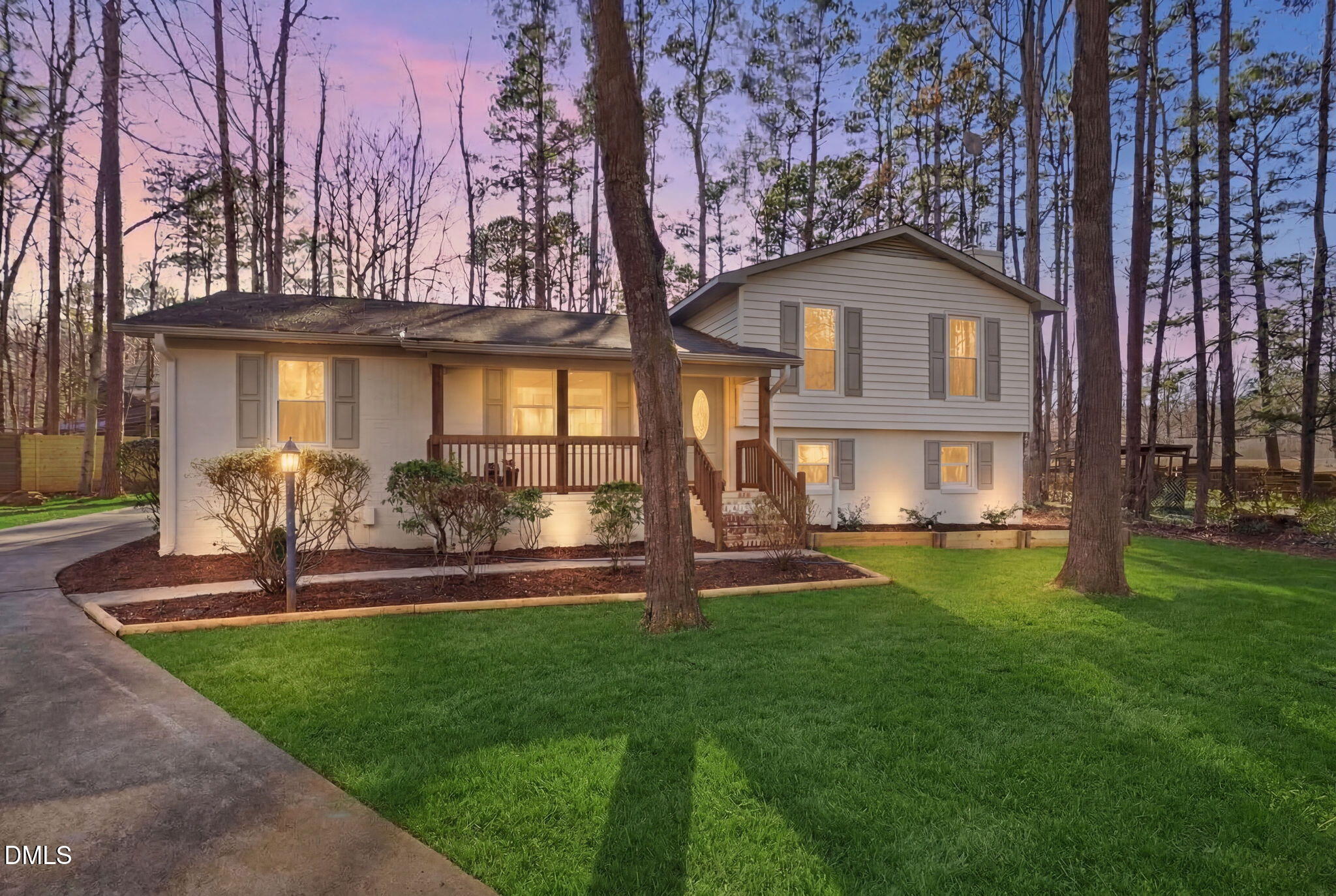 main property photo 3