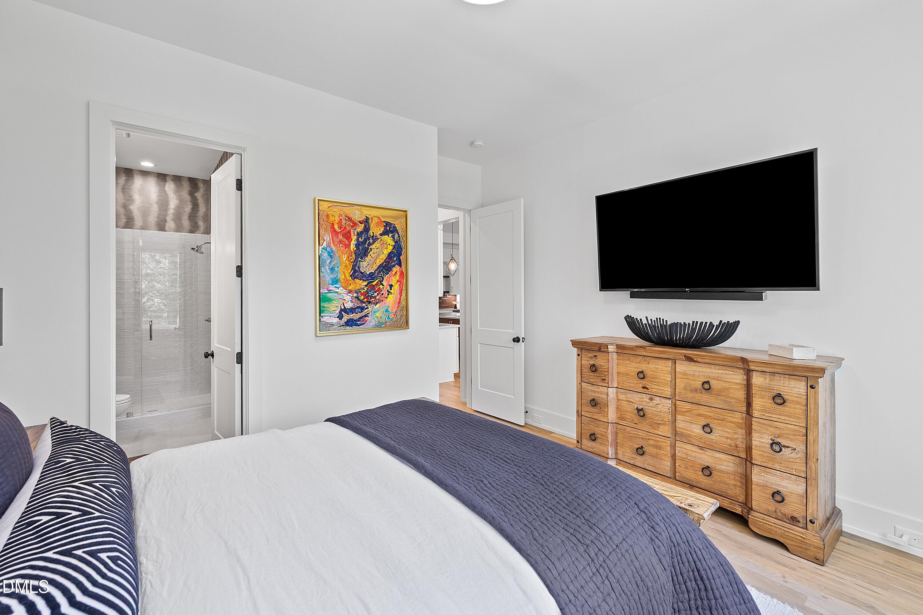 main property photo 73