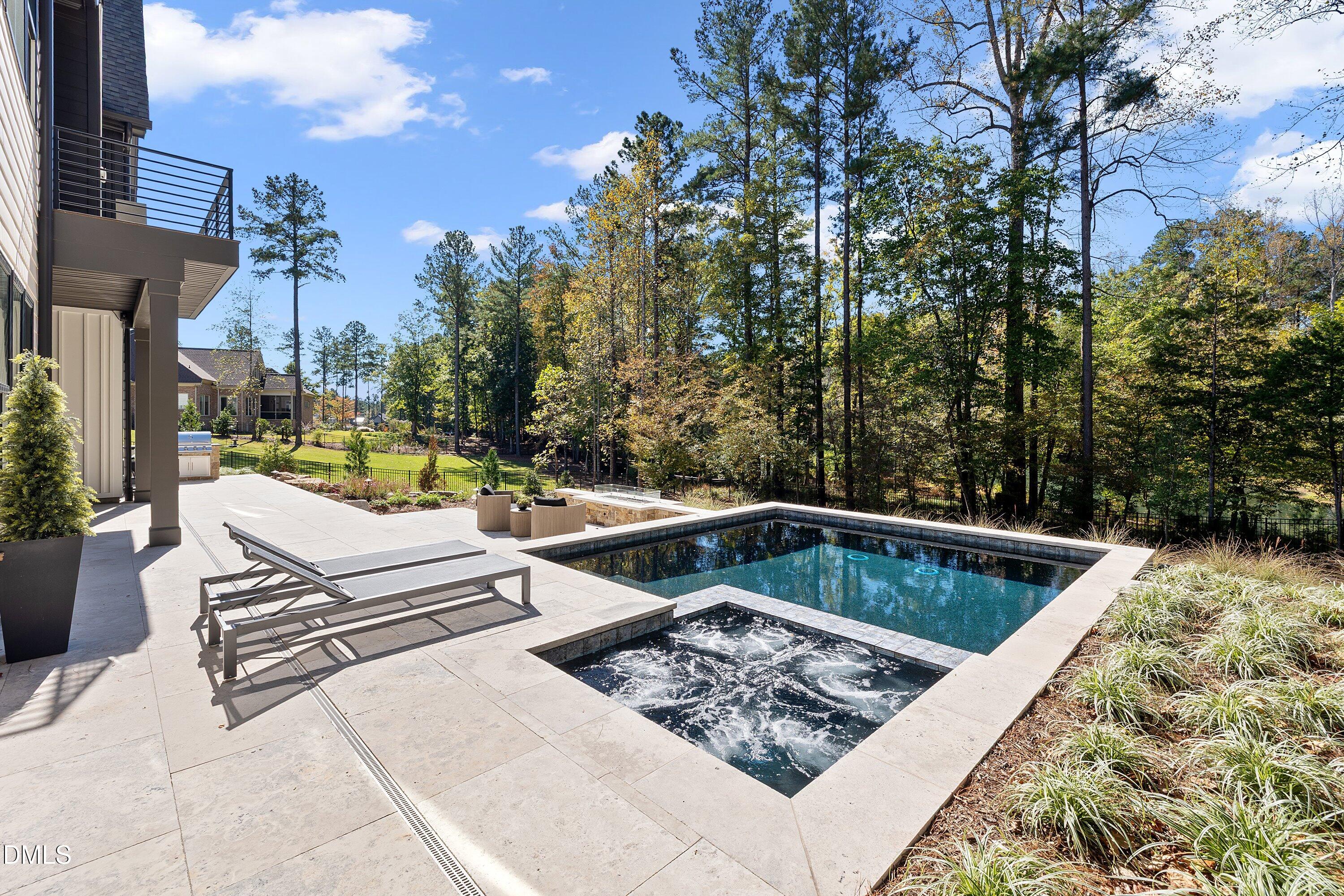main property photo 83