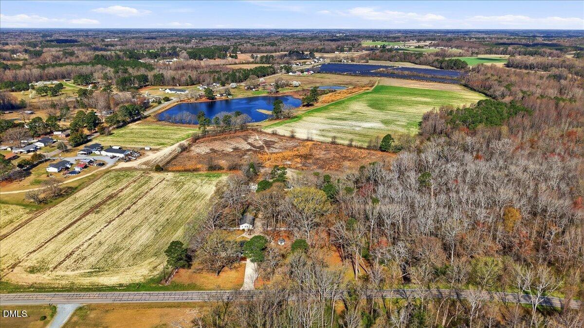 main property photo 42