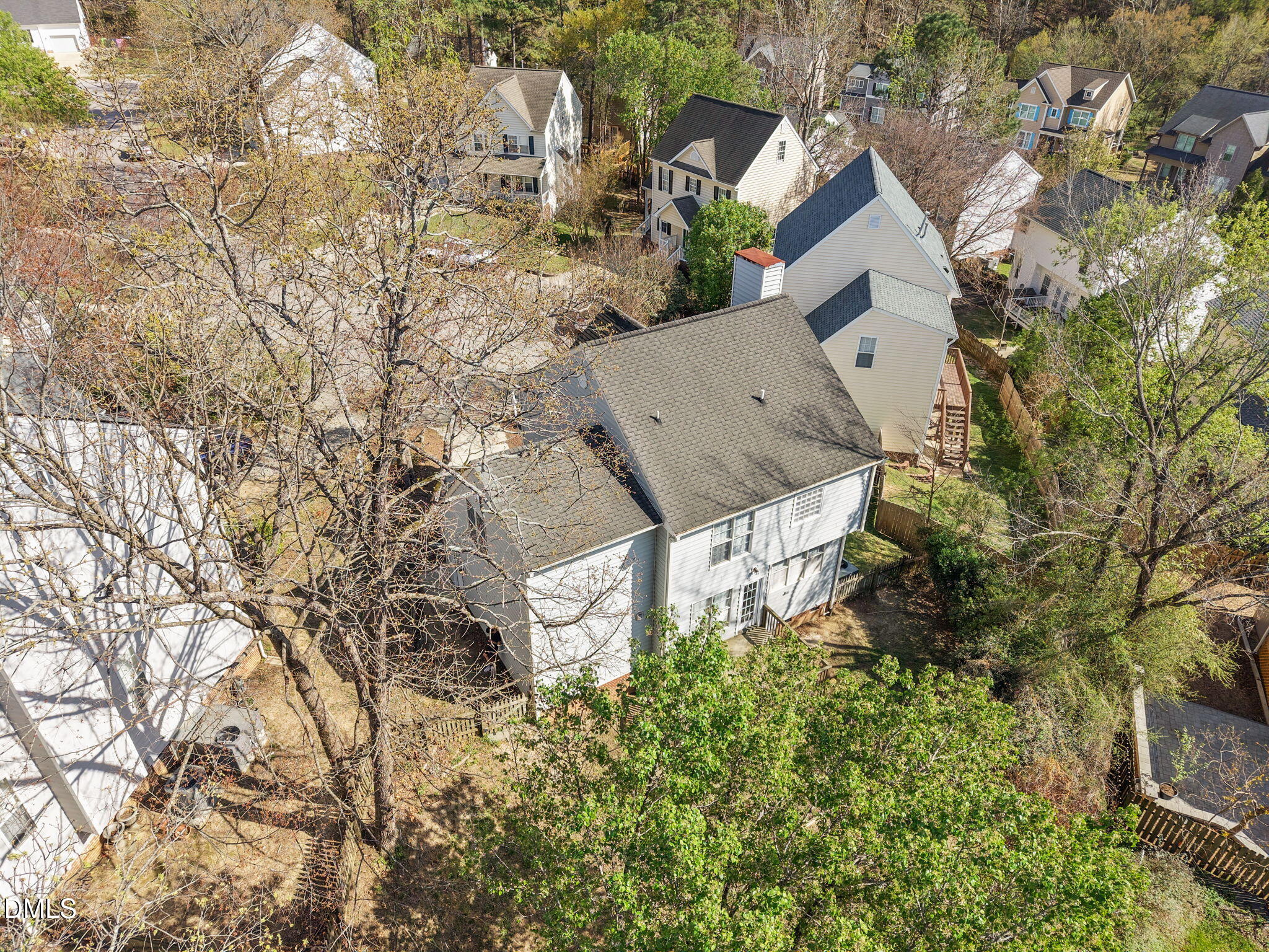 main property photo 45