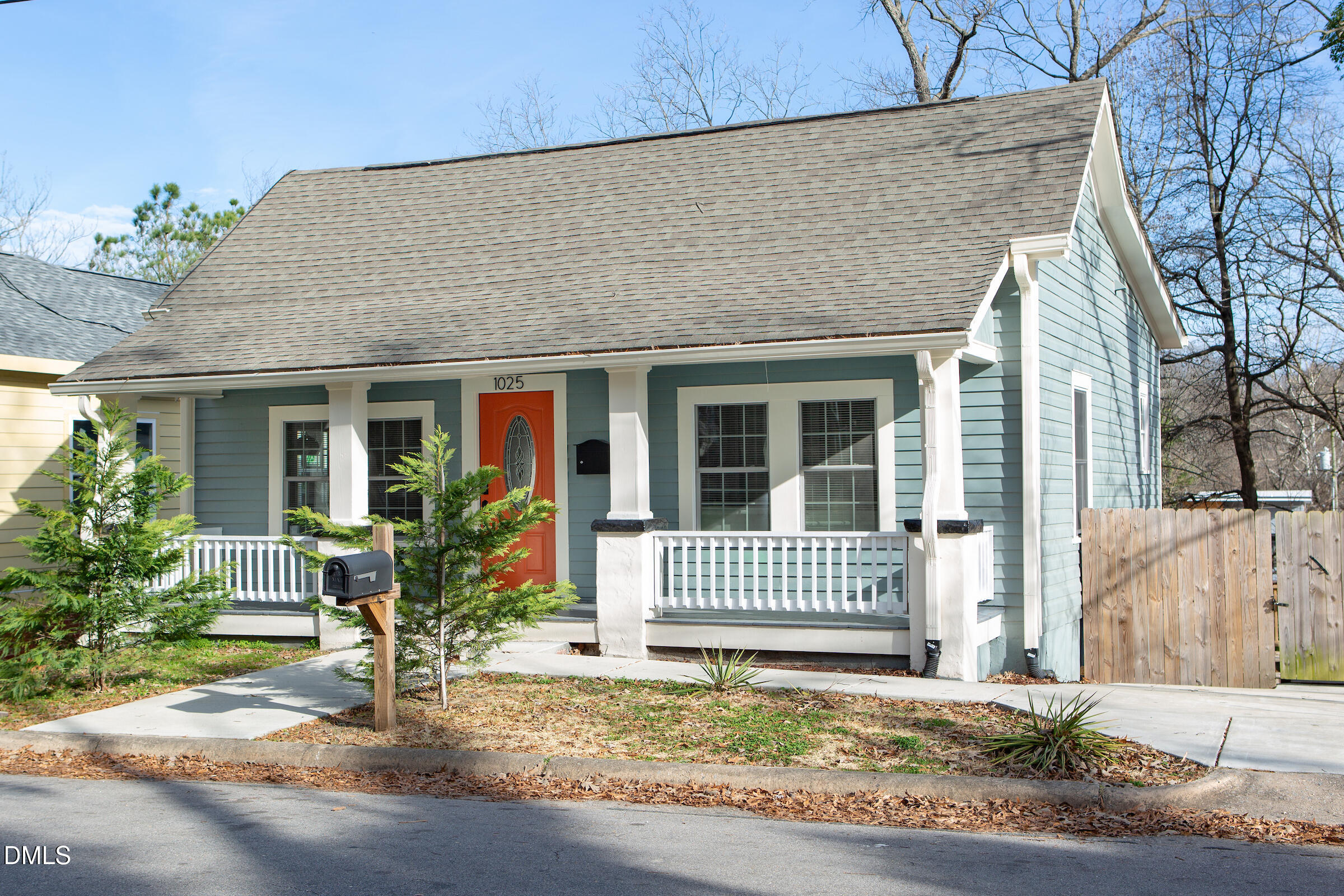 main property photo 2