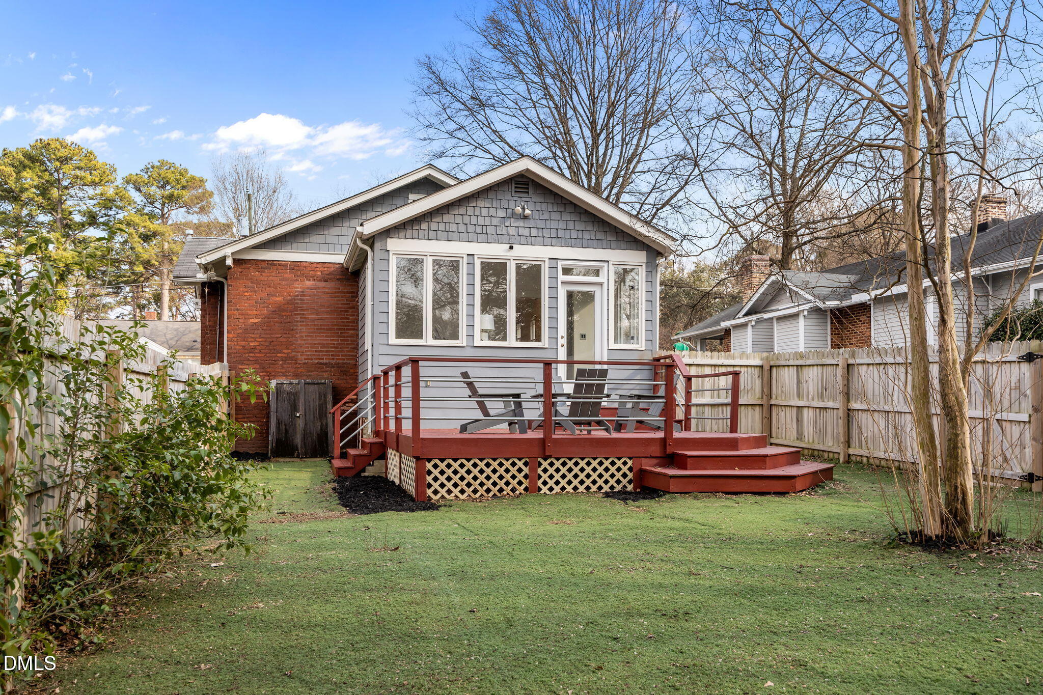 main property photo 29