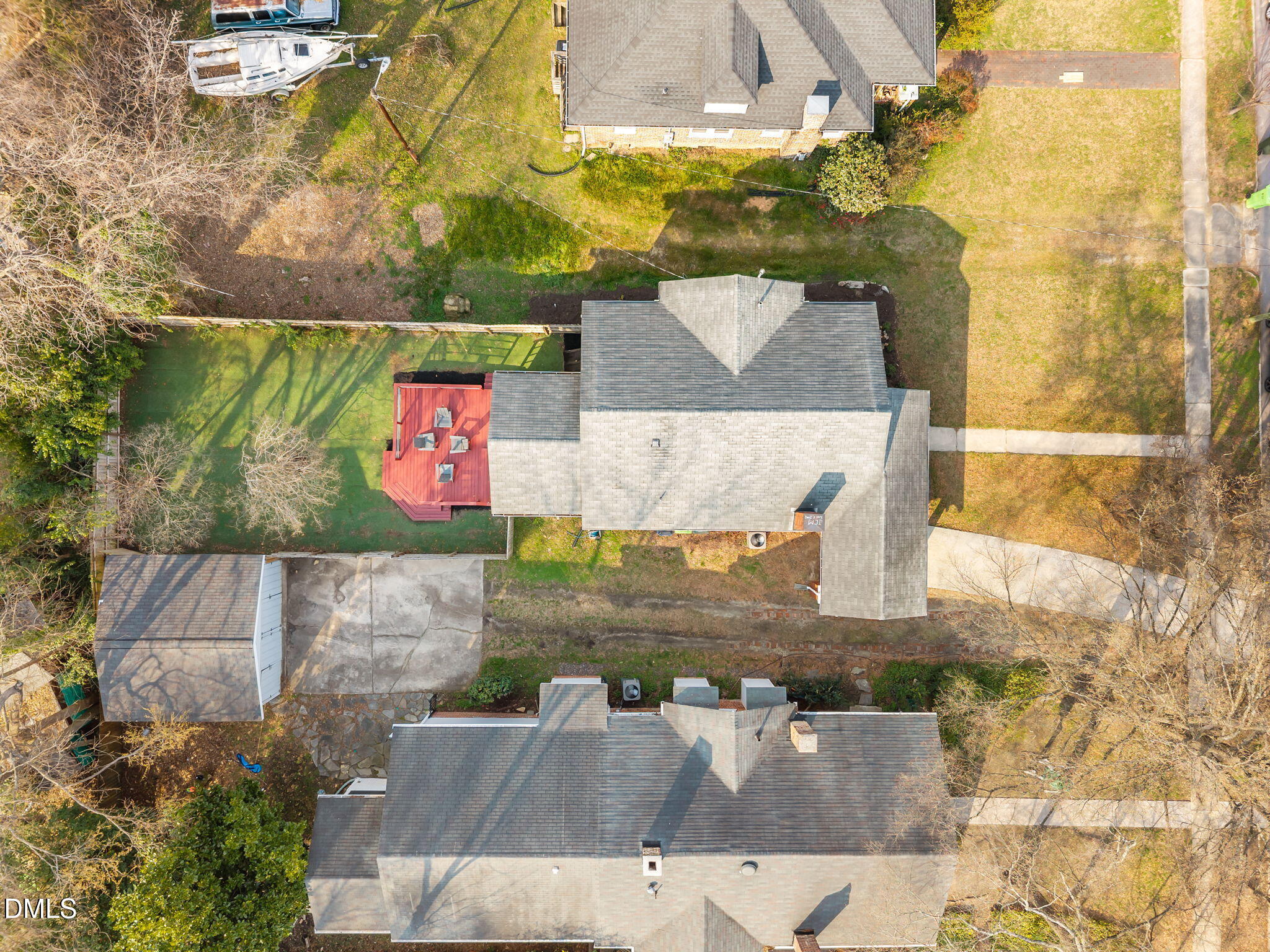 main property photo 38