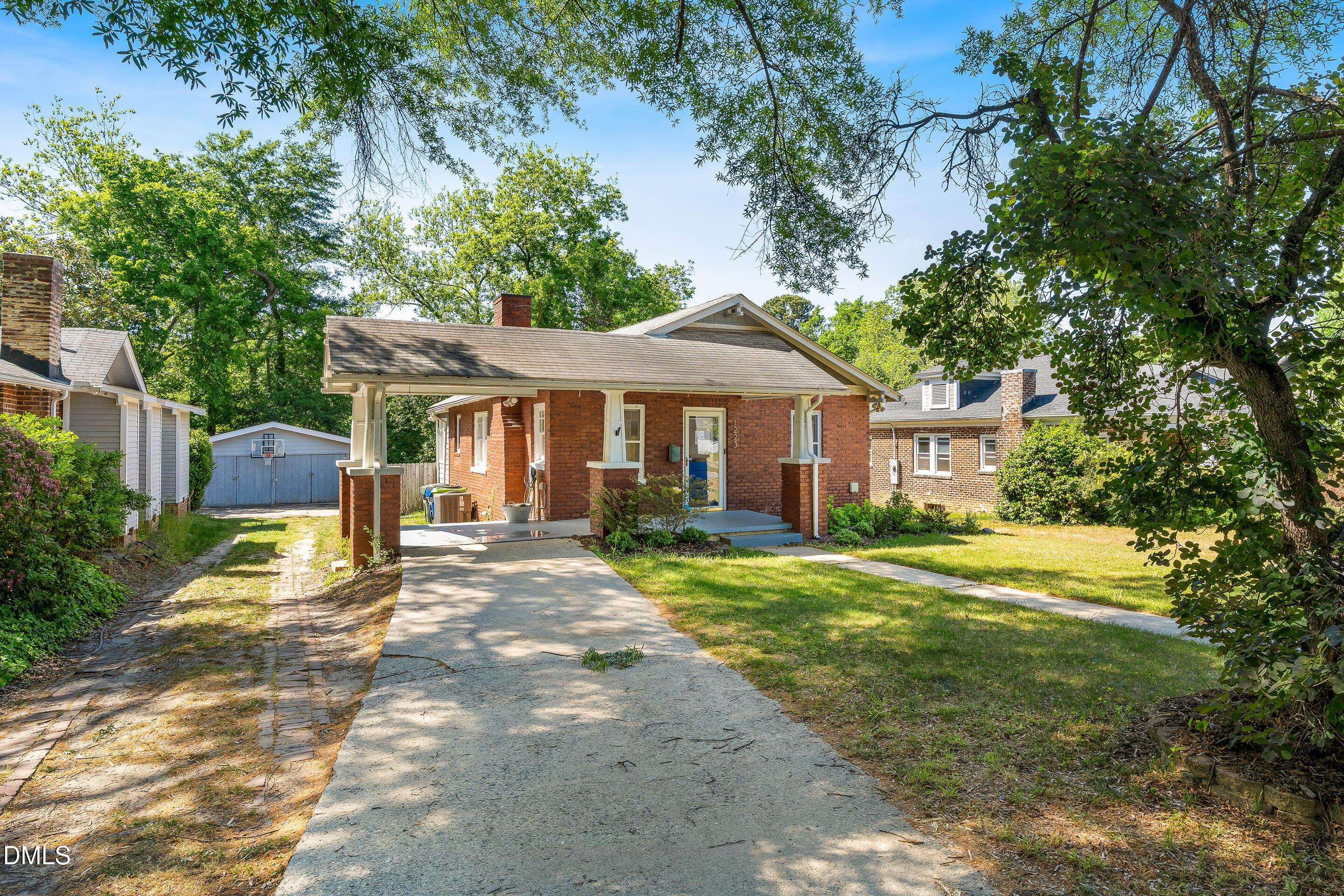 main property photo 44