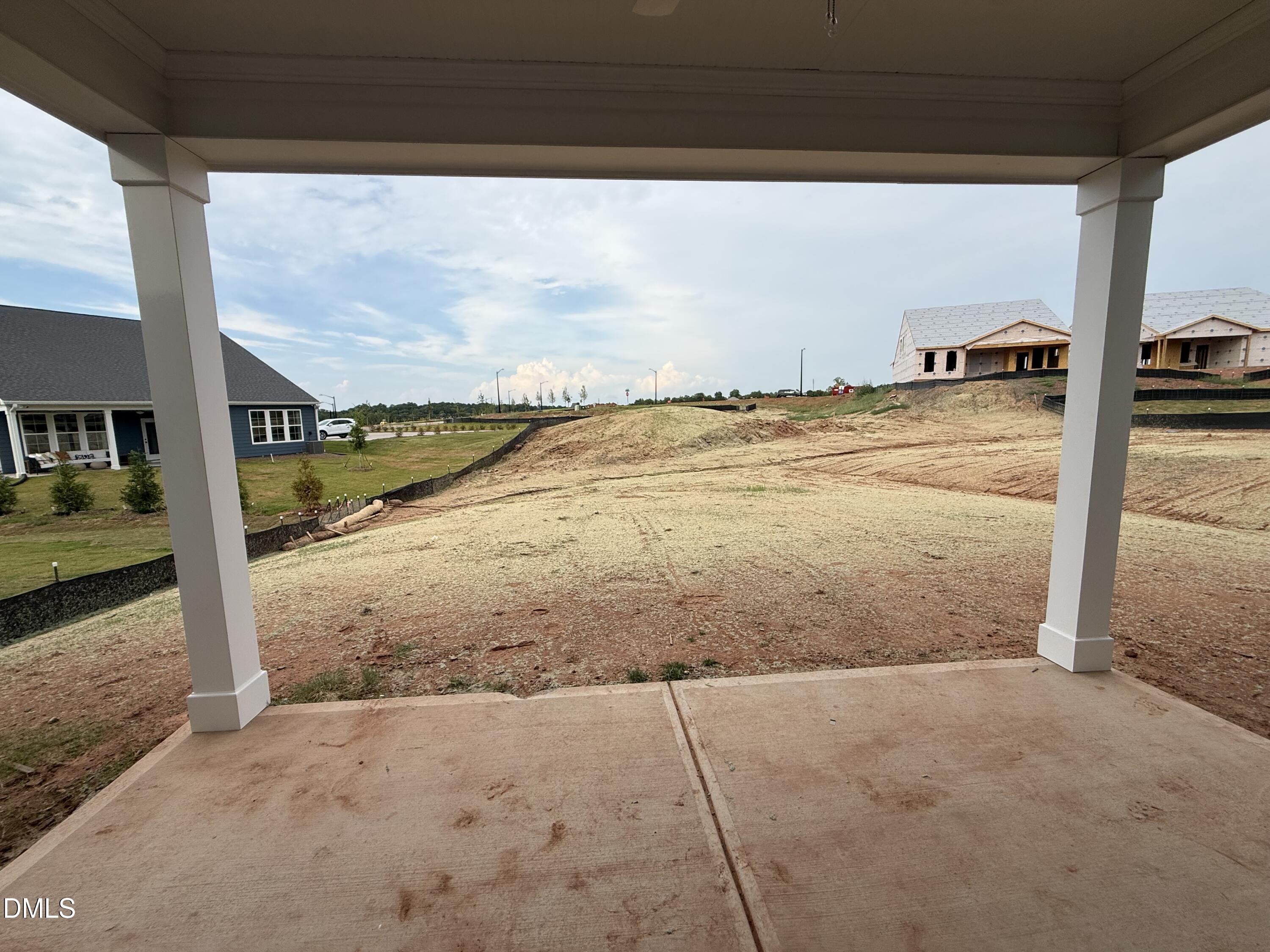 main property photo 34
