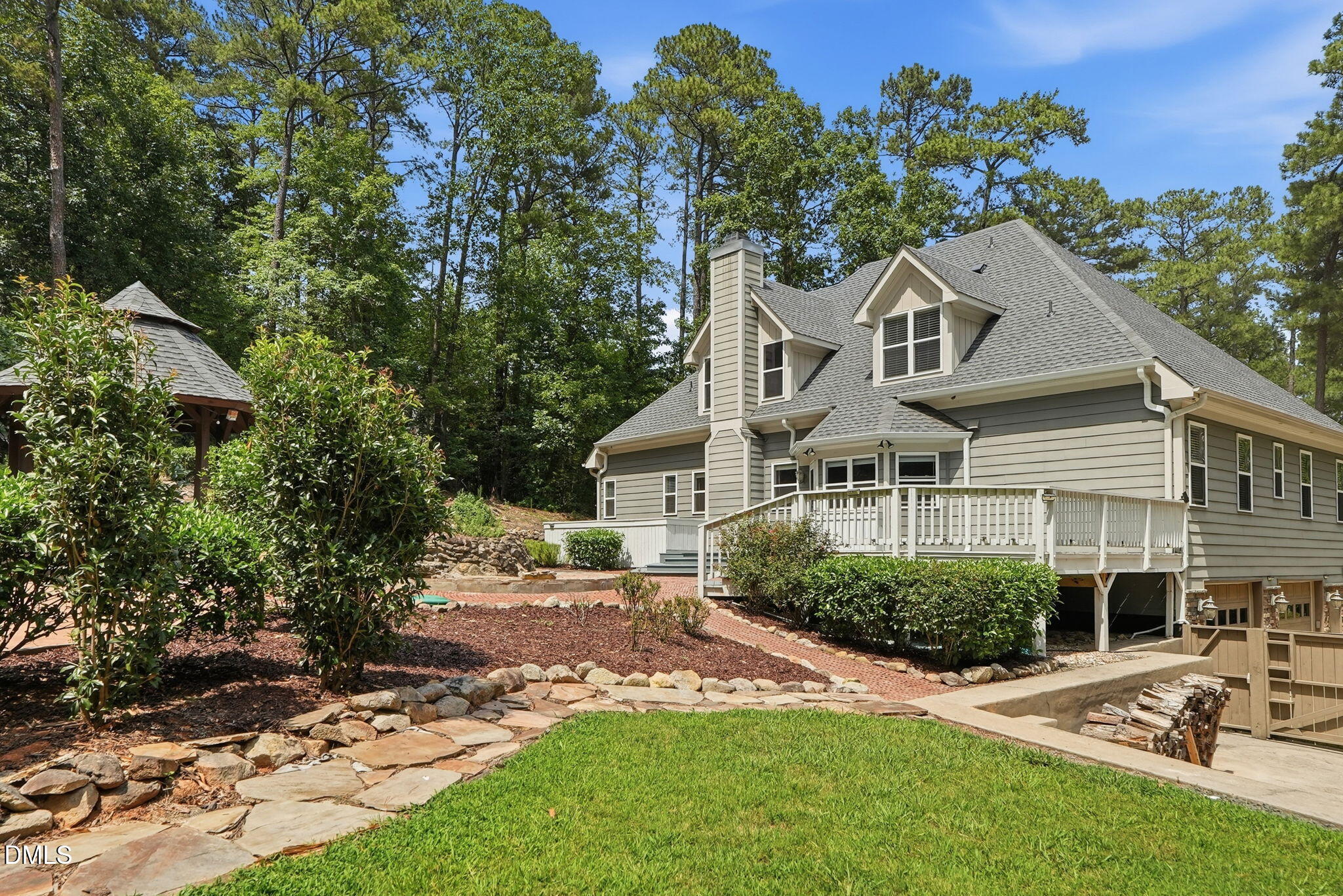 main property photo 61