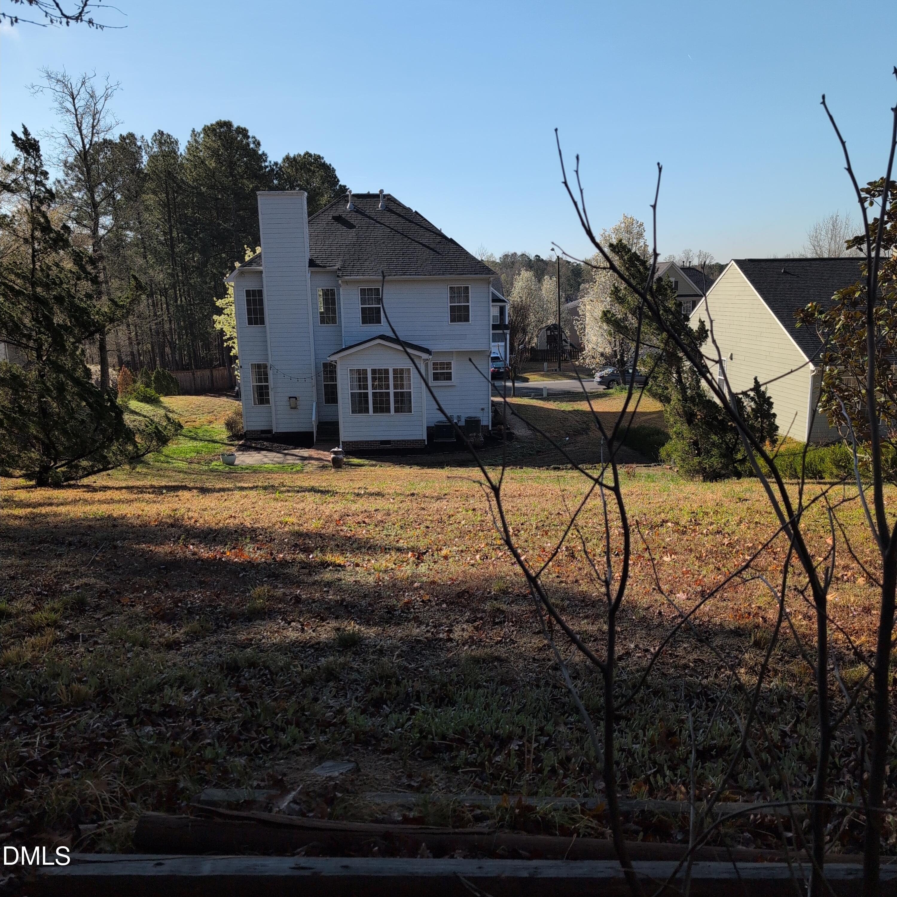 main property photo 37