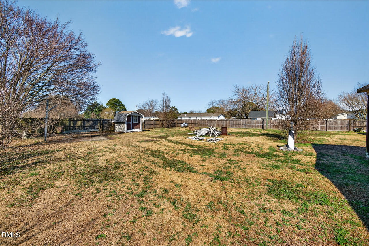 main property photo 39