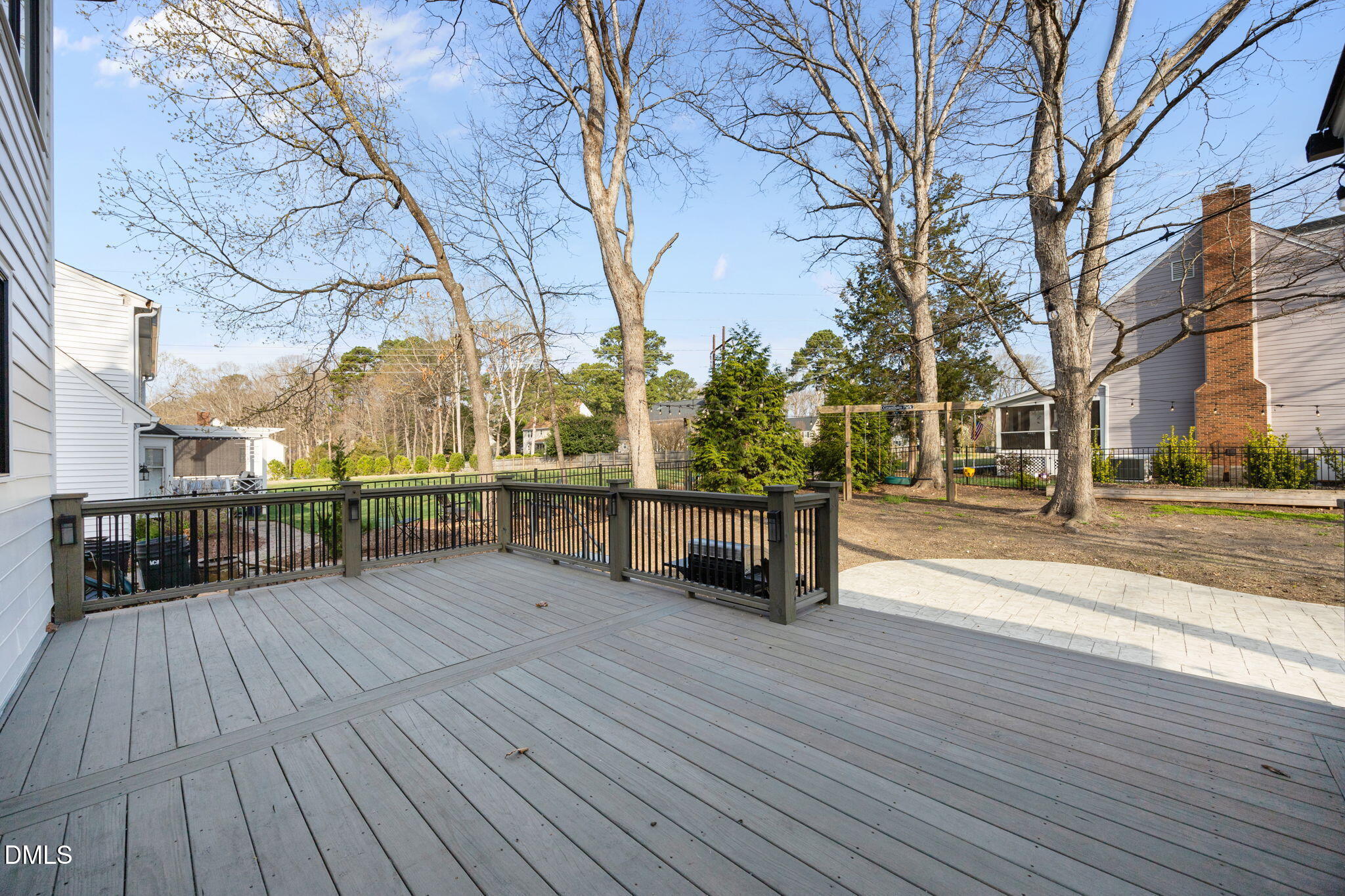 main property photo 49