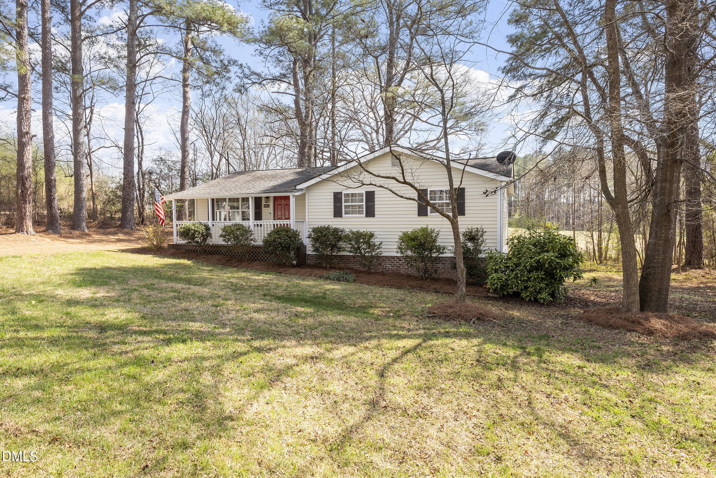 main property photo 19