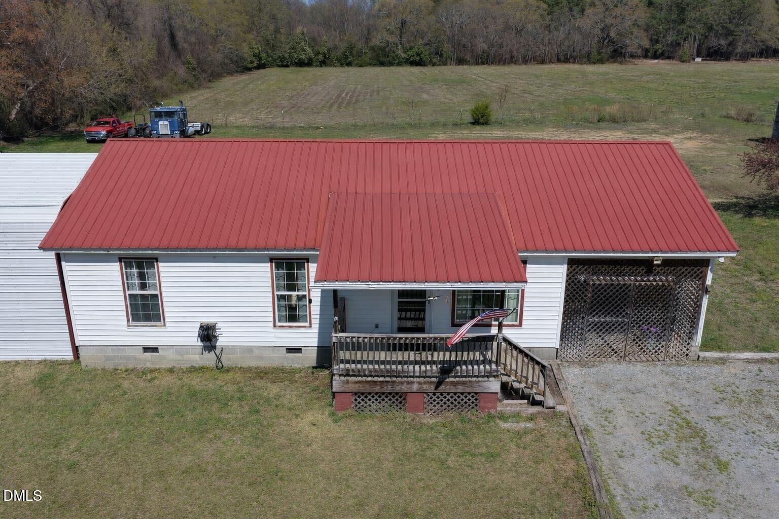 main property photo 25