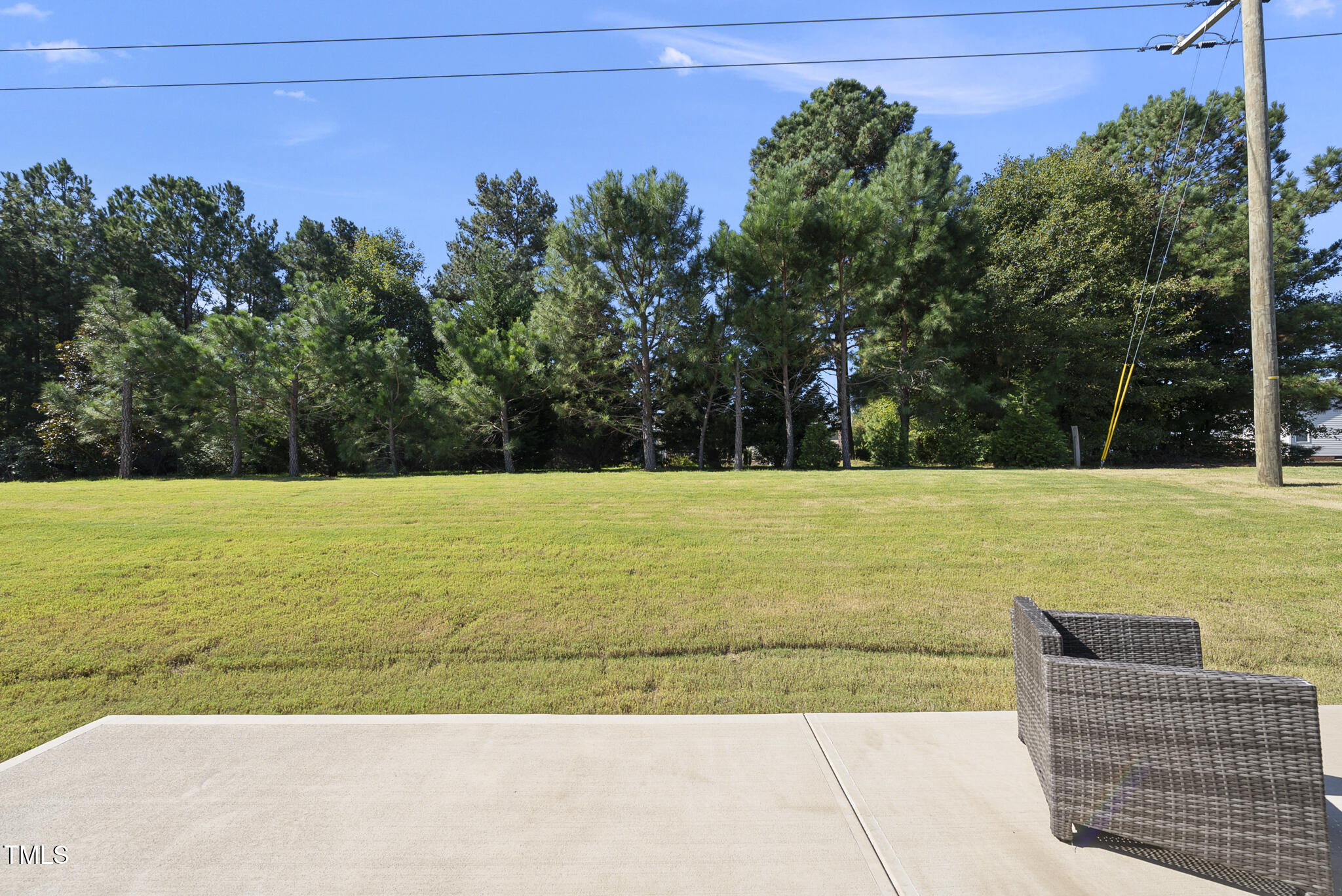 main property photo 20