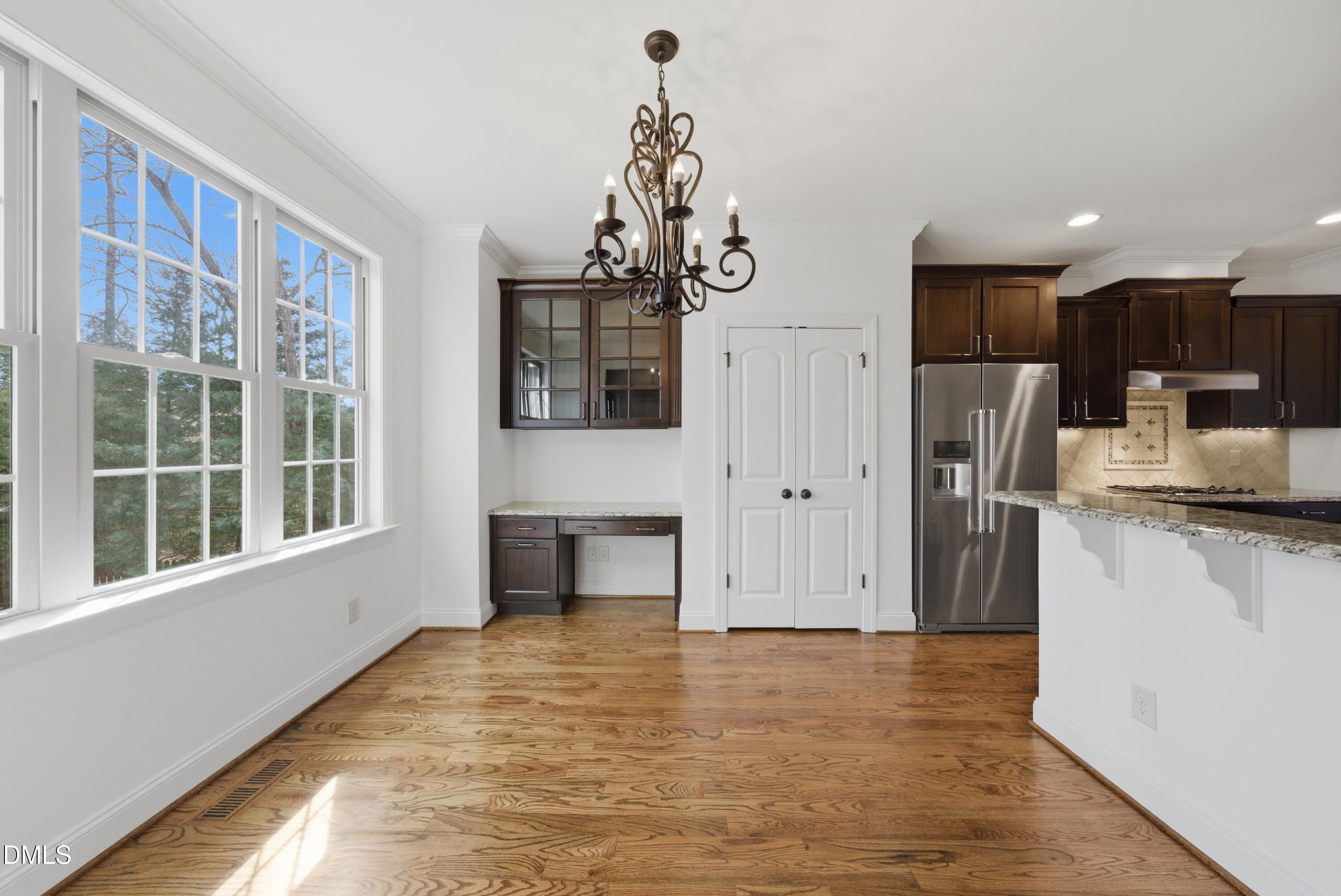 property viewer photo 12