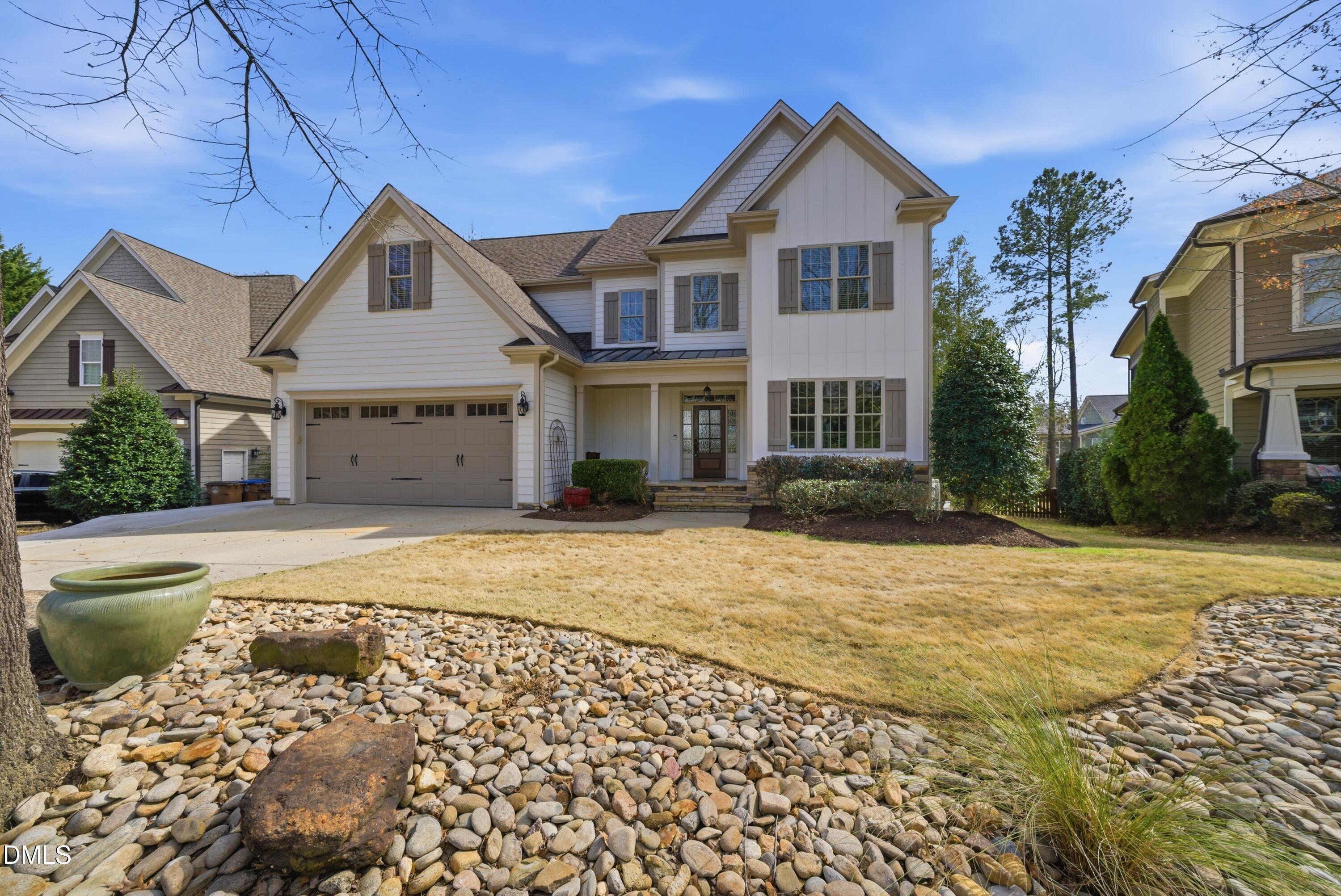 property viewer photo 2
