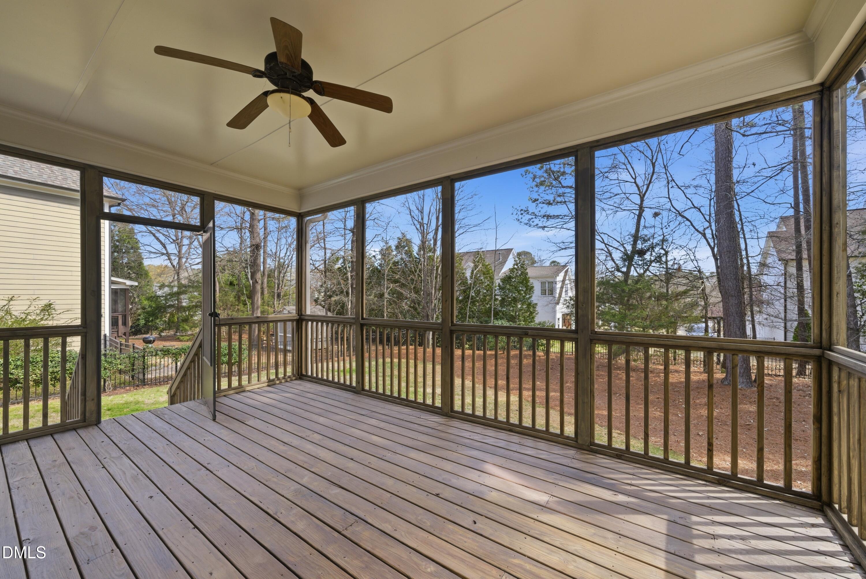 property viewer photo 32