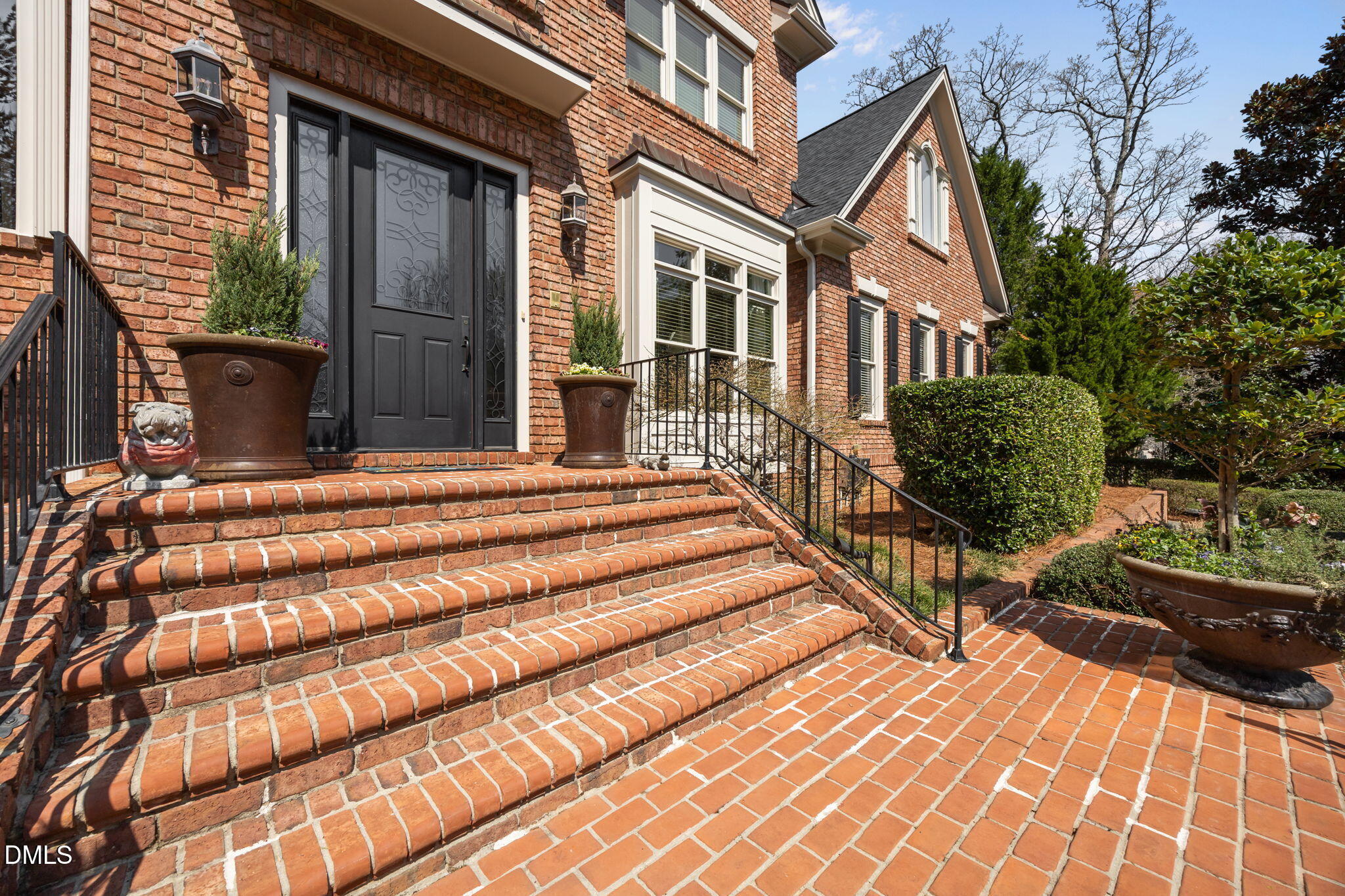 property viewer photo 1